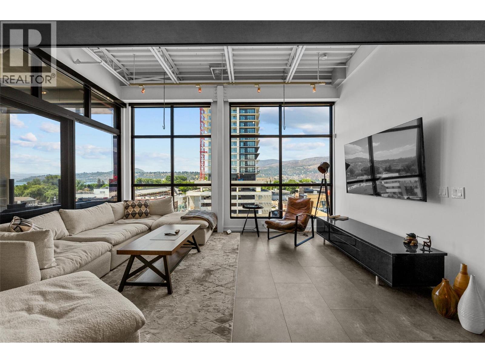 1630 Pandosy Street Unit# 601, Kelowna, British Columbia  V1Y 1P7 - Photo 3 - 10383346