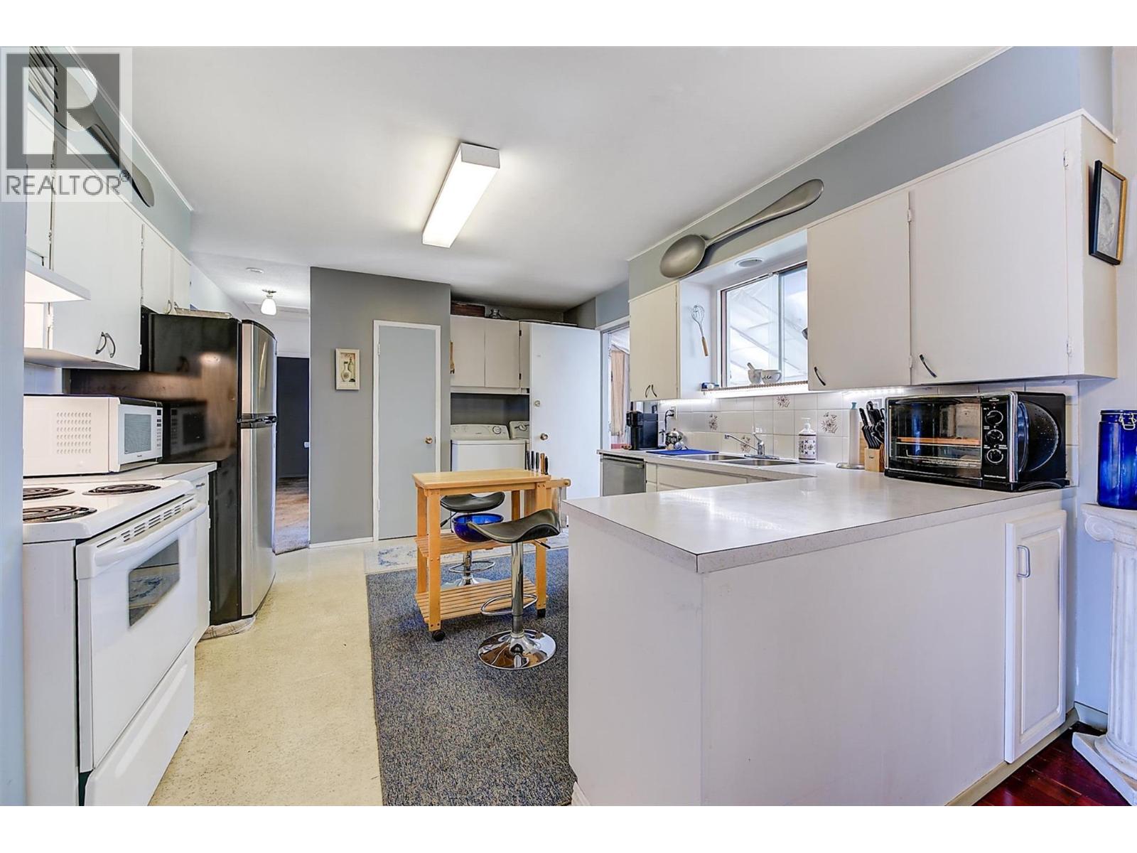 280 Dougall Road S, Kelowna, British Columbia  V1X 3J6 - Photo 7 - 10383747