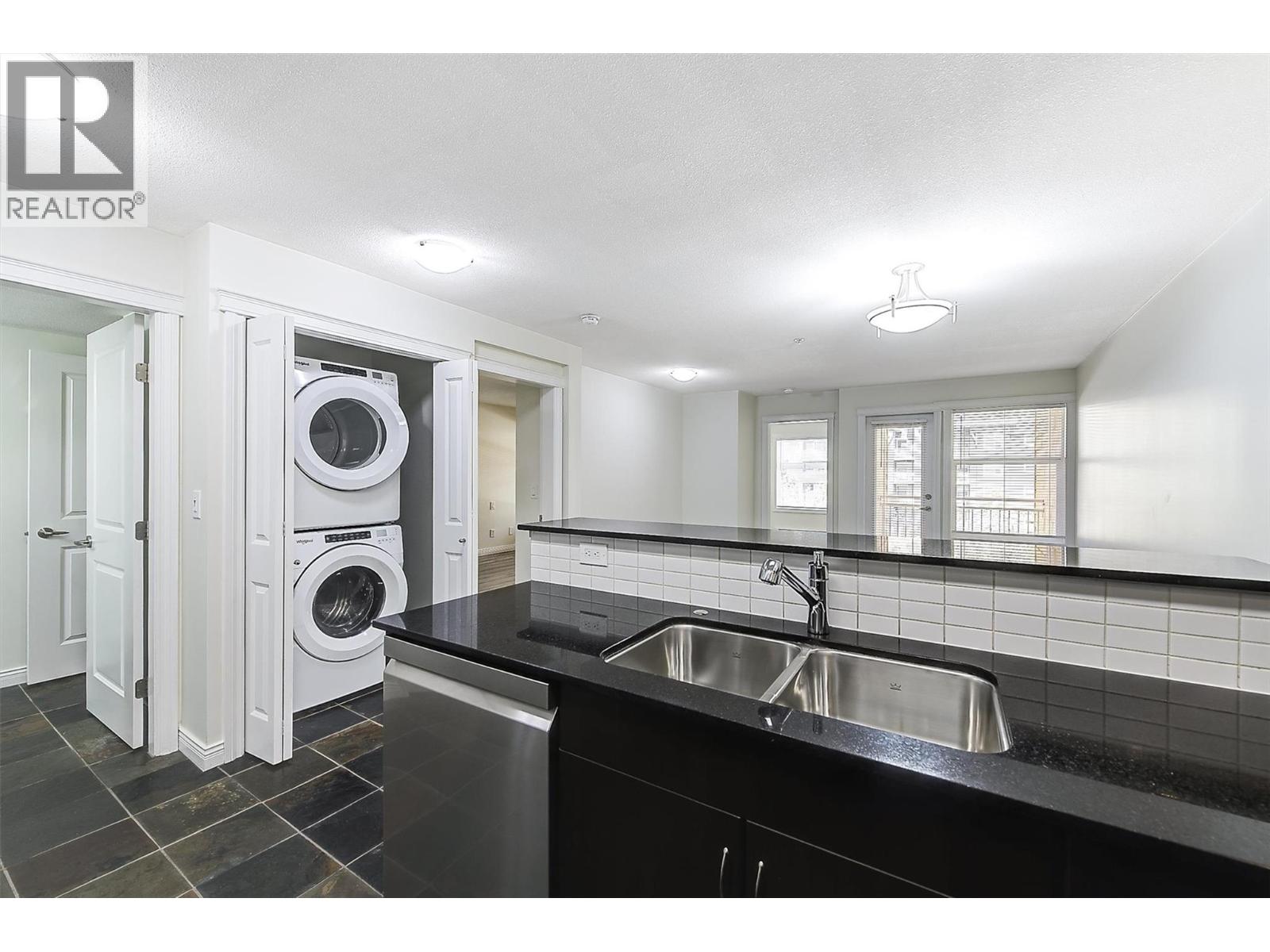 571 Yates Road Unit# 304, Kelowna, British Columbia  V1V 2V5 - Photo 5 - 10383621