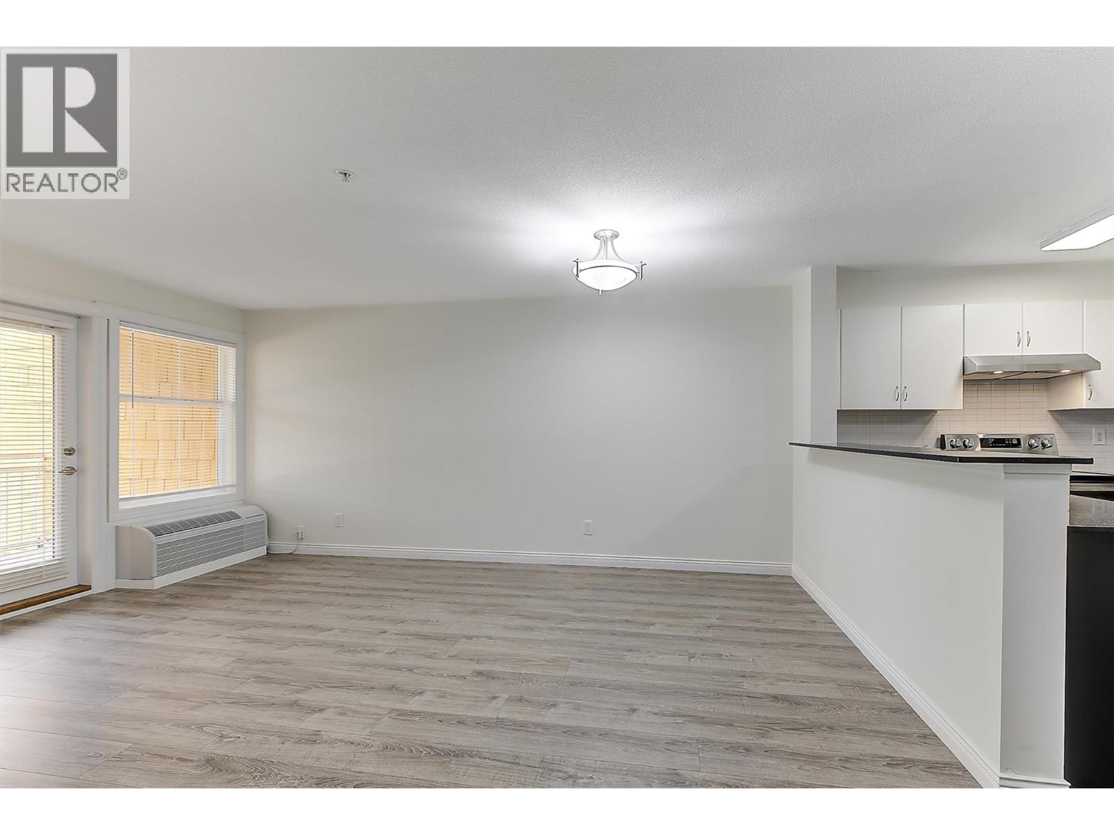 571 Yates Road Unit# 304, Kelowna, British Columbia  V1V 2V5 - Photo 9 - 10383621