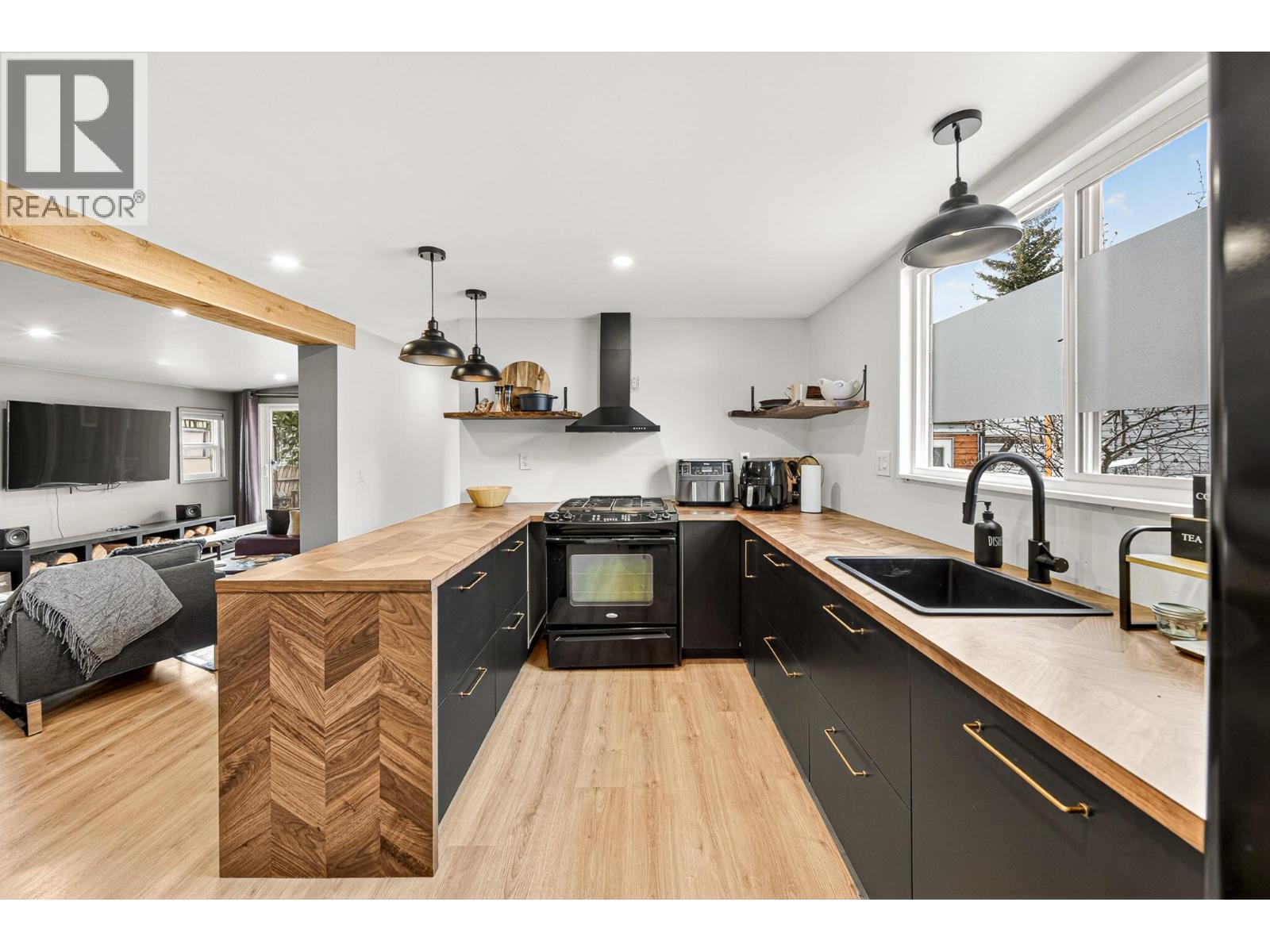 60 Cokato Road Unit# F6, Fernie, British Columbia  V0B 1M0 - Photo 44 - 10383078