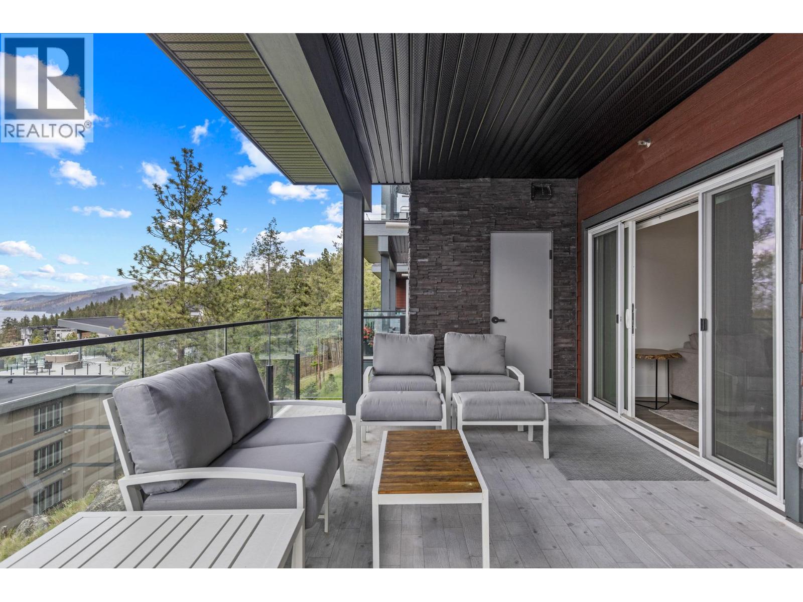 3434 Mckinley Beach Drive Unit# 302, Kelowna, British Columbia  V1V 2R1 - Photo 10 - 10383835