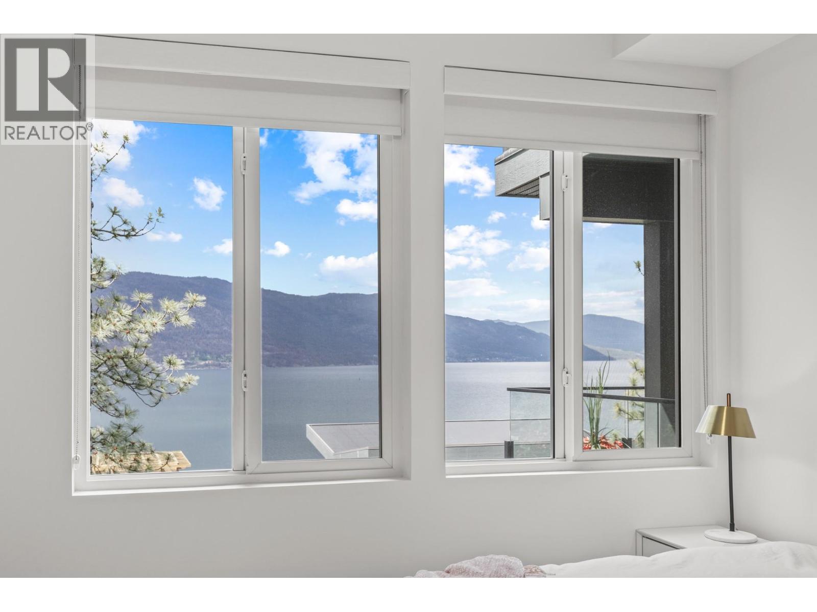 3434 Mckinley Beach Drive Unit# 302, Kelowna, British Columbia  V1V 2R1 - Photo 23 - 10383835