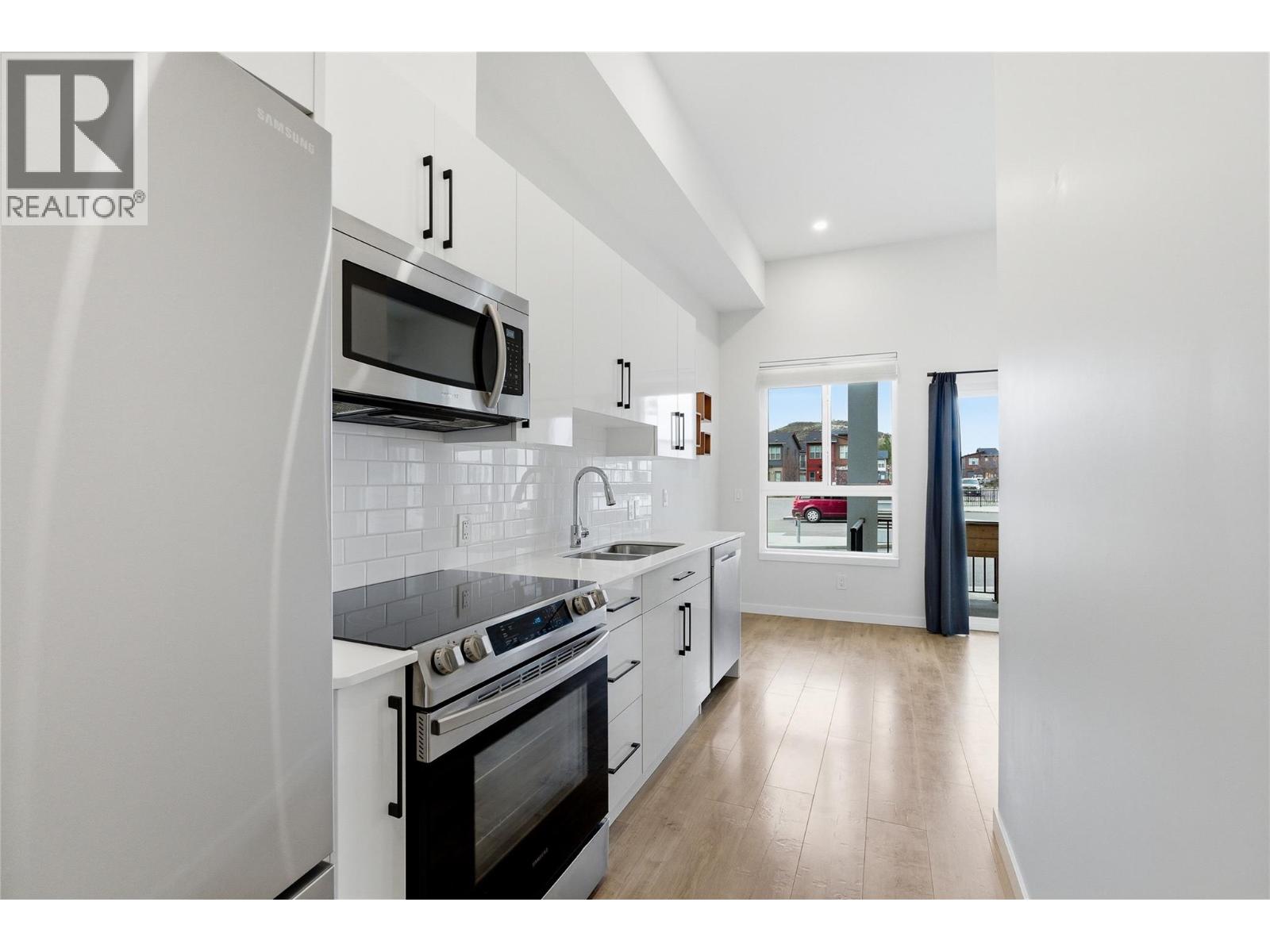 1880 Hugh Allan Drive Unit# 114, Kamloops, British Columbia  V1S 0E8 - Photo 13 - 10383737