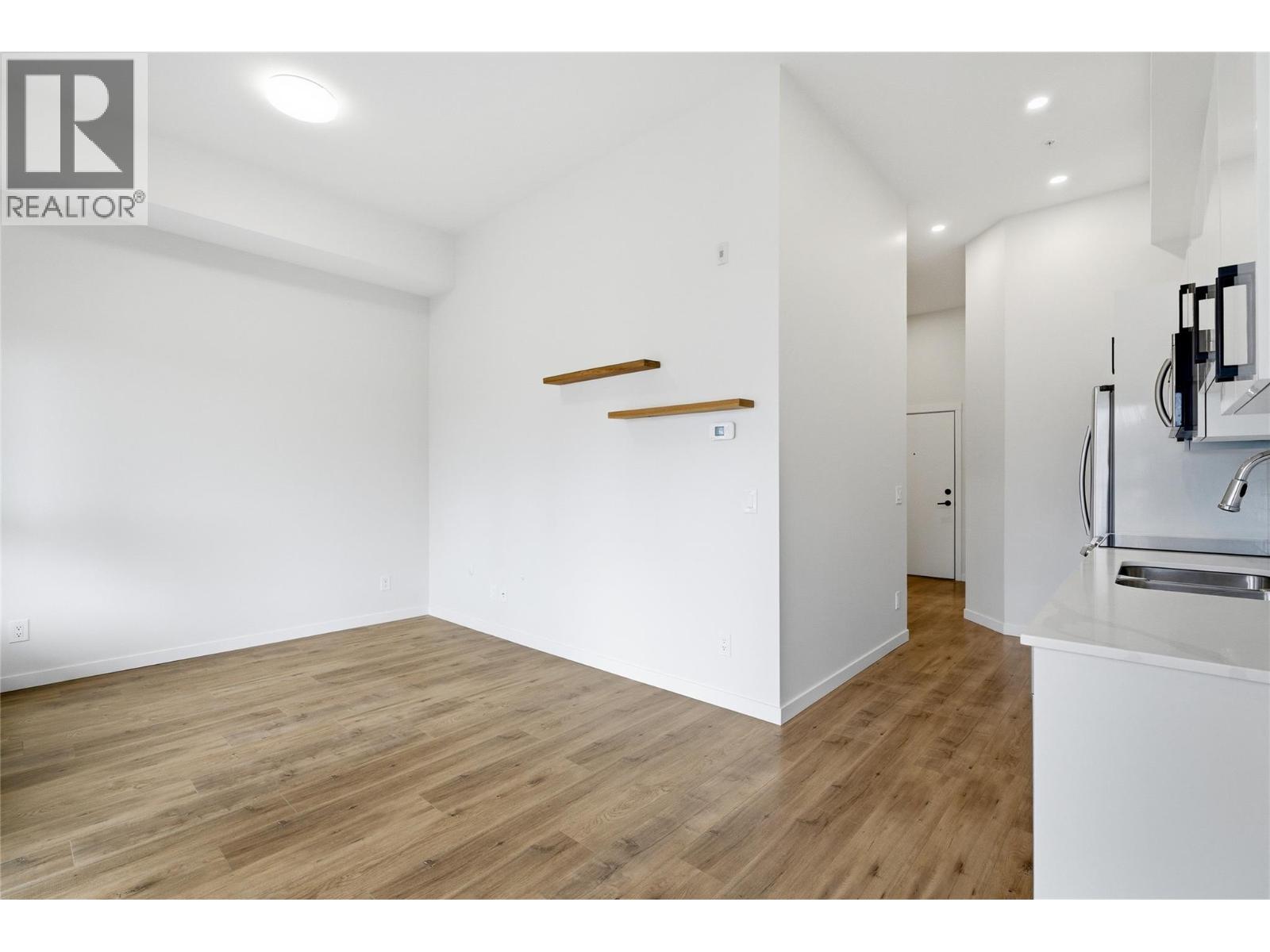 1880 Hugh Allan Drive Unit# 114, Kamloops, British Columbia  V1S 0E8 - Photo 17 - 10383737