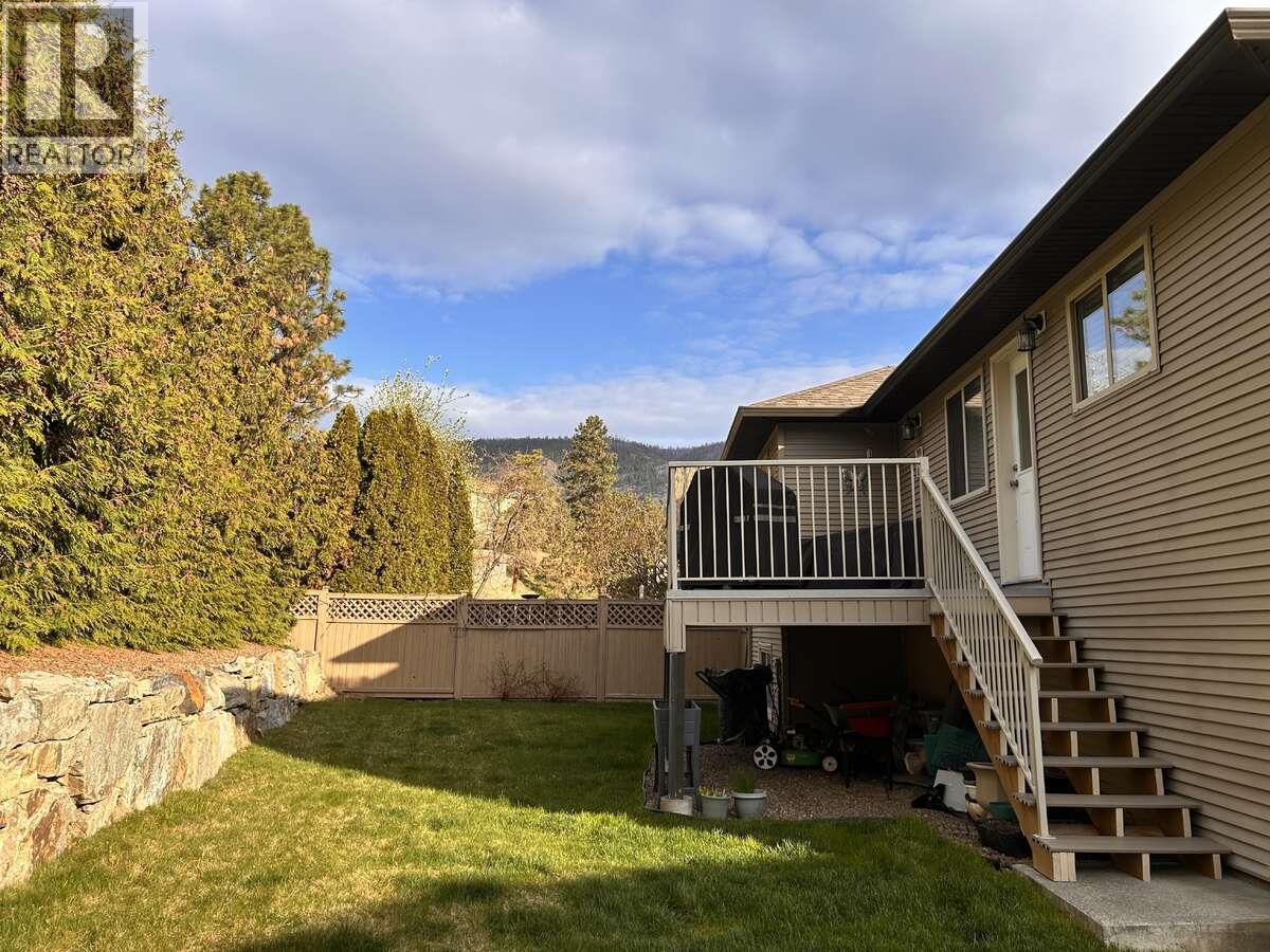 2906 Bentley Road, West Kelowna, British Columbia  V4T 3B3 - Photo 4 - 10383856