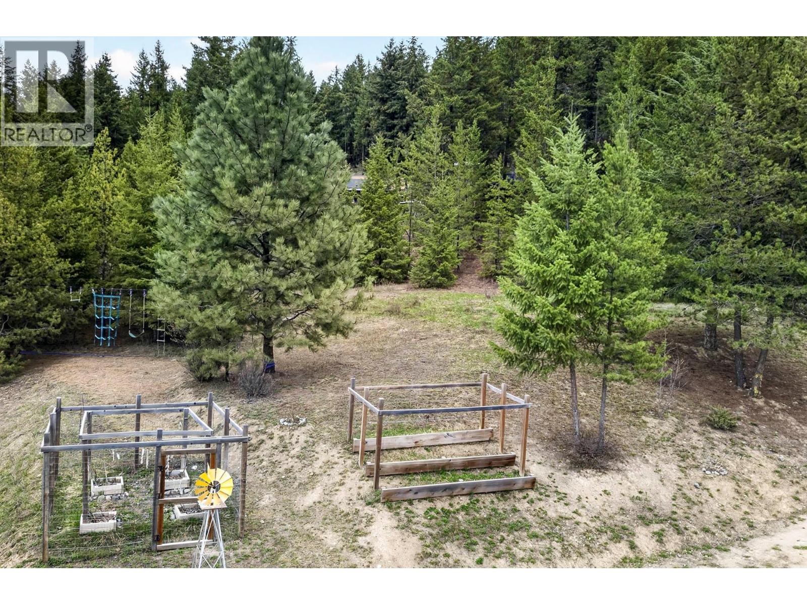 1008 Vista Point Road, Barriere, British Columbia  V0E 1E1 - Photo 48 - 10383854