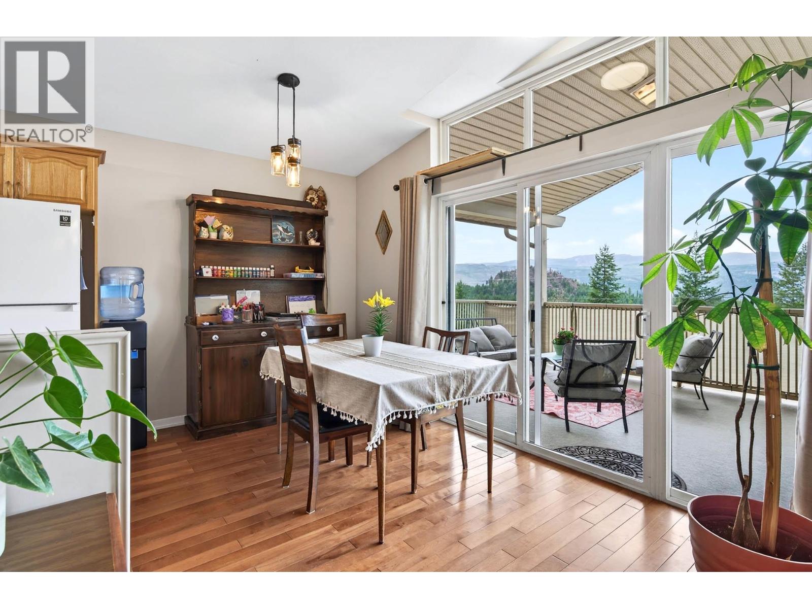 1008 Vista Point Road, Barriere, British Columbia  V0E 1E1 - Photo 5 - 10383854