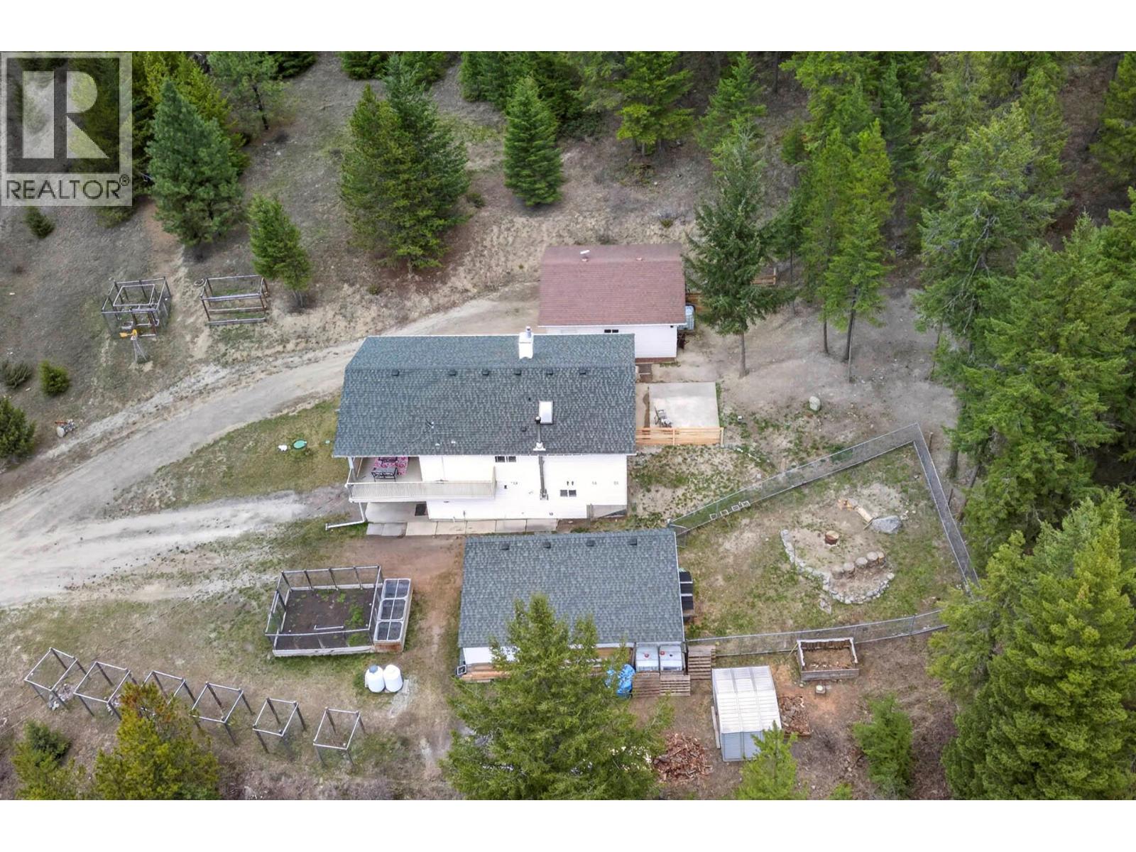 1008 Vista Point Road, Barriere, British Columbia  V0E 1E1 - Photo 51 - 10383854