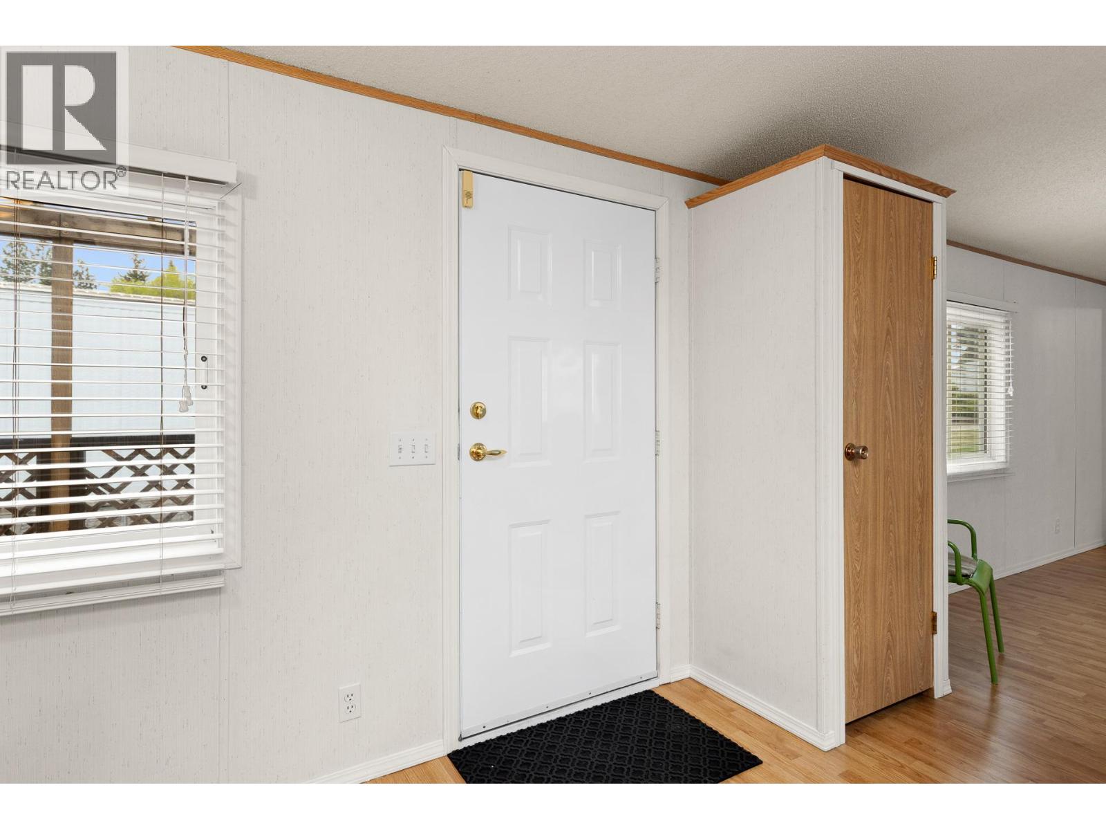 1929 97 Highway S Unit# 33, Westbank, British Columbia  V1Z 2Z1 - Photo 3 - 10383819