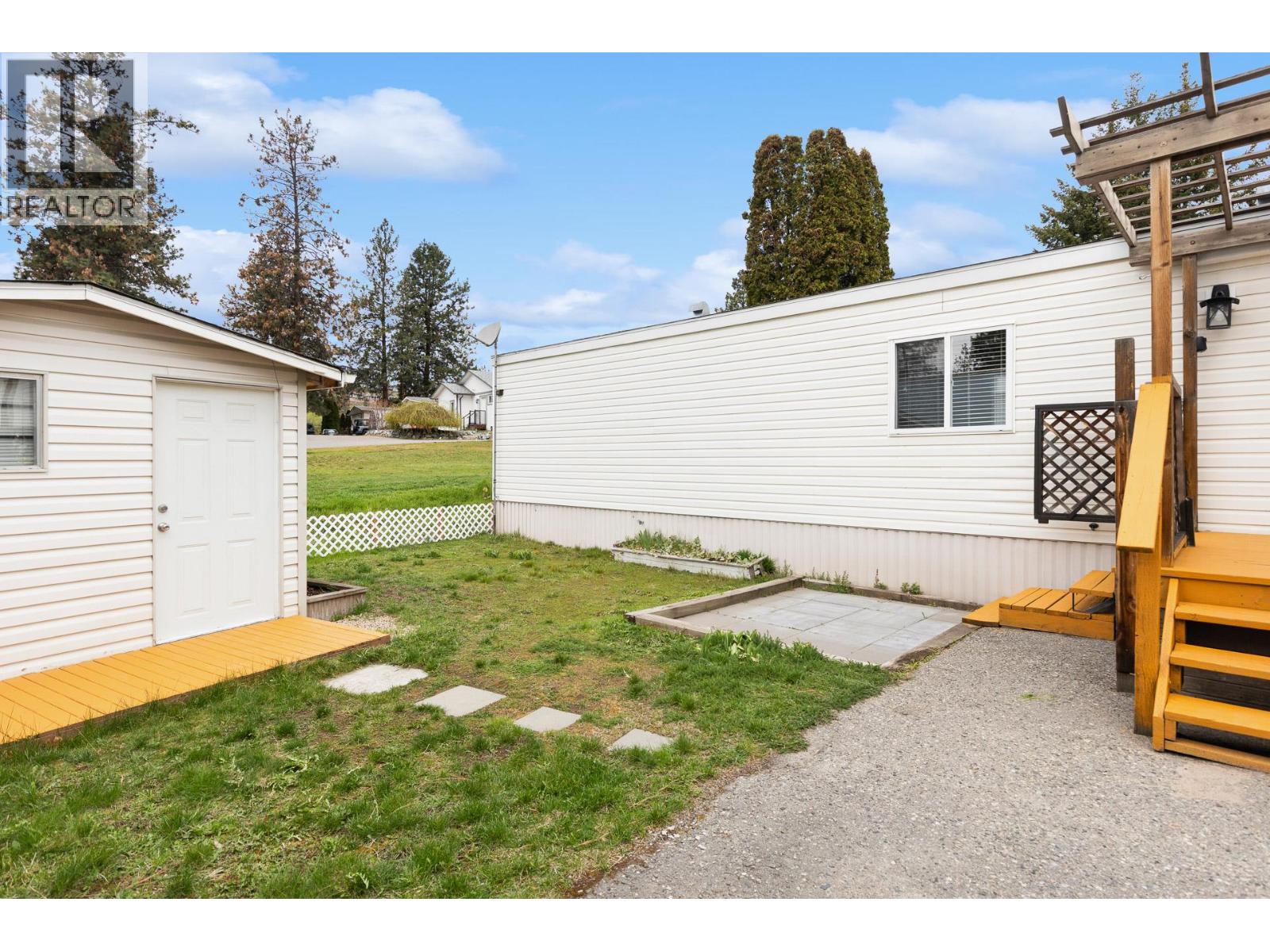 1929 97 Highway S Unit# 33, Westbank, British Columbia  V1Z 2Z1 - Photo 31 - 10383819