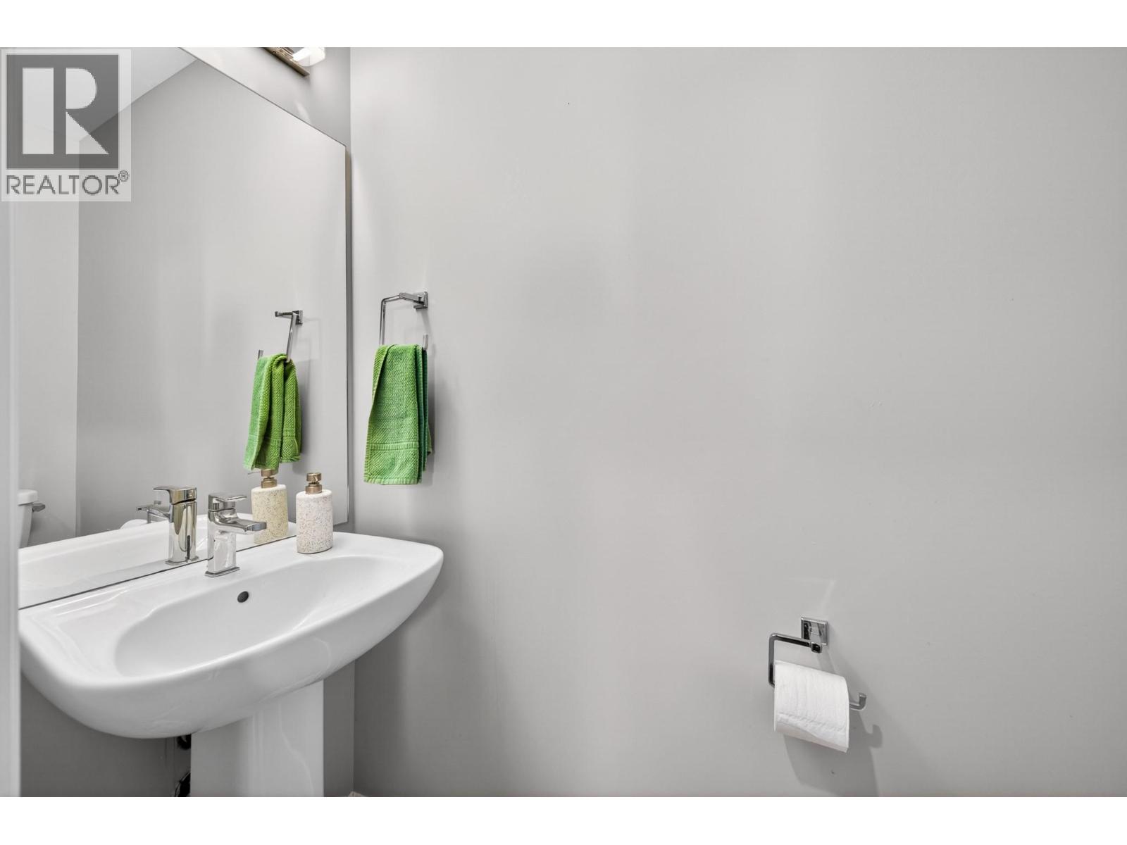 1993 Qu'appelle Boulevard Unit# 135, Kamloops, British Columbia  V2E 0C2 - Photo 11 - 10383839