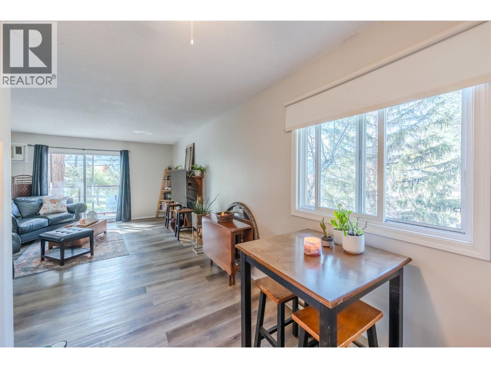 110 Skaha Place Unit# 303, Penticton, British Columbia  V2A 7L1 - Photo 10 - 10383539