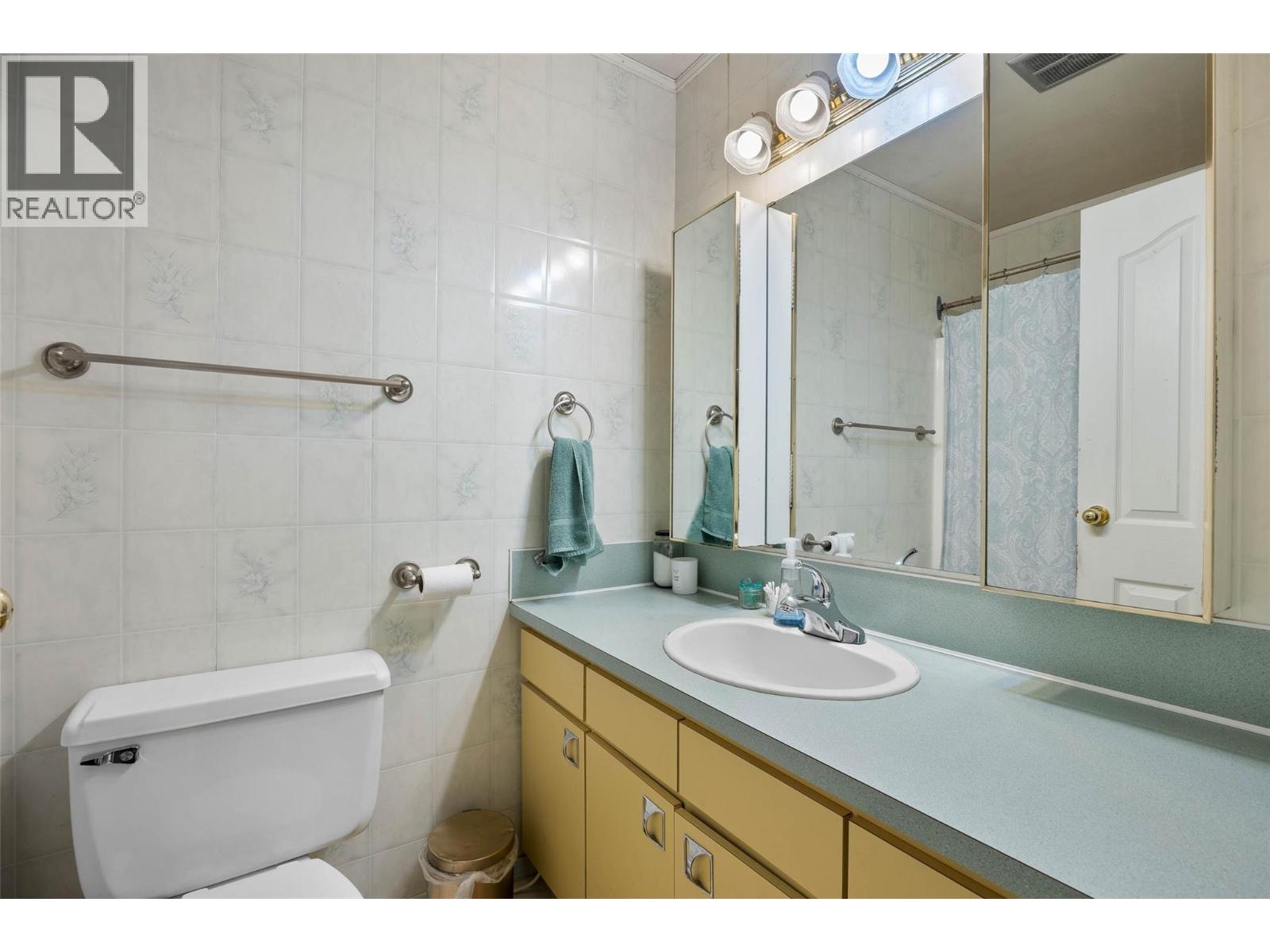 250 Pemberton Terrace Unit# 21, Kamloops, British Columbia  V2C 6A9 - Photo 13 - 10383741