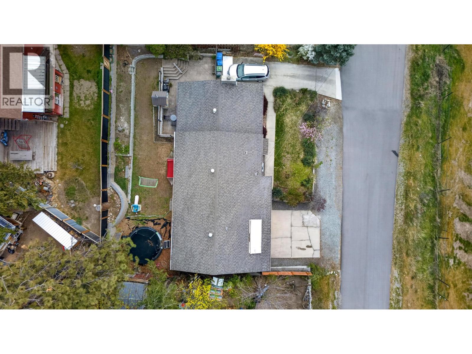 716 Mosley Place, Okanagan Falls, British Columbia  V0H 1R0 - Photo 24 - 10383483