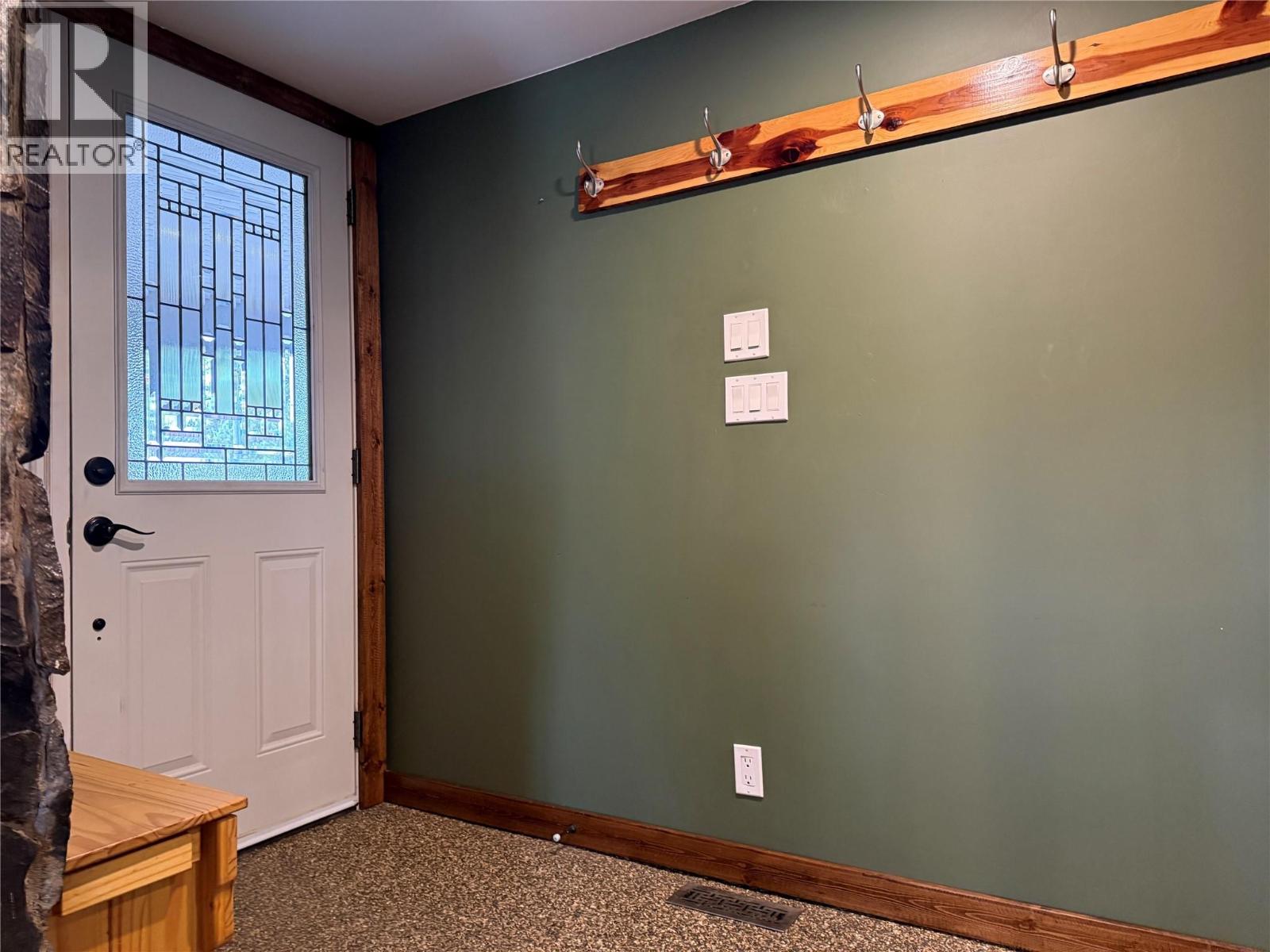 2934 Mission Wycliffe Road, Cranbrook, British Columbia  V1C 7C8 - Photo 6 - 10383034