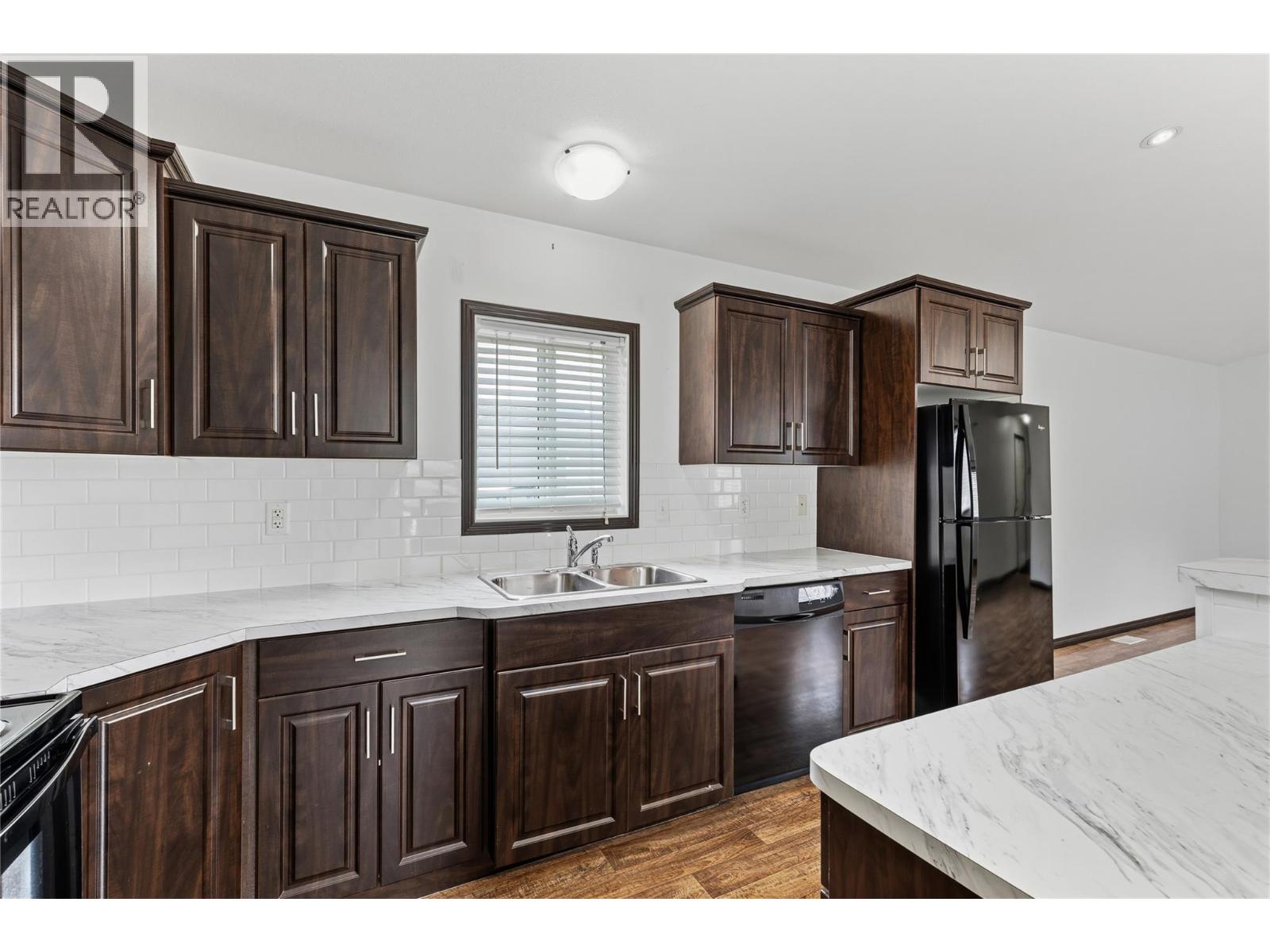 15401 Kalamalka Road Unit# 202, Coldstream, British Columbia  V1B 1Z3 - Photo 16 - 10383146