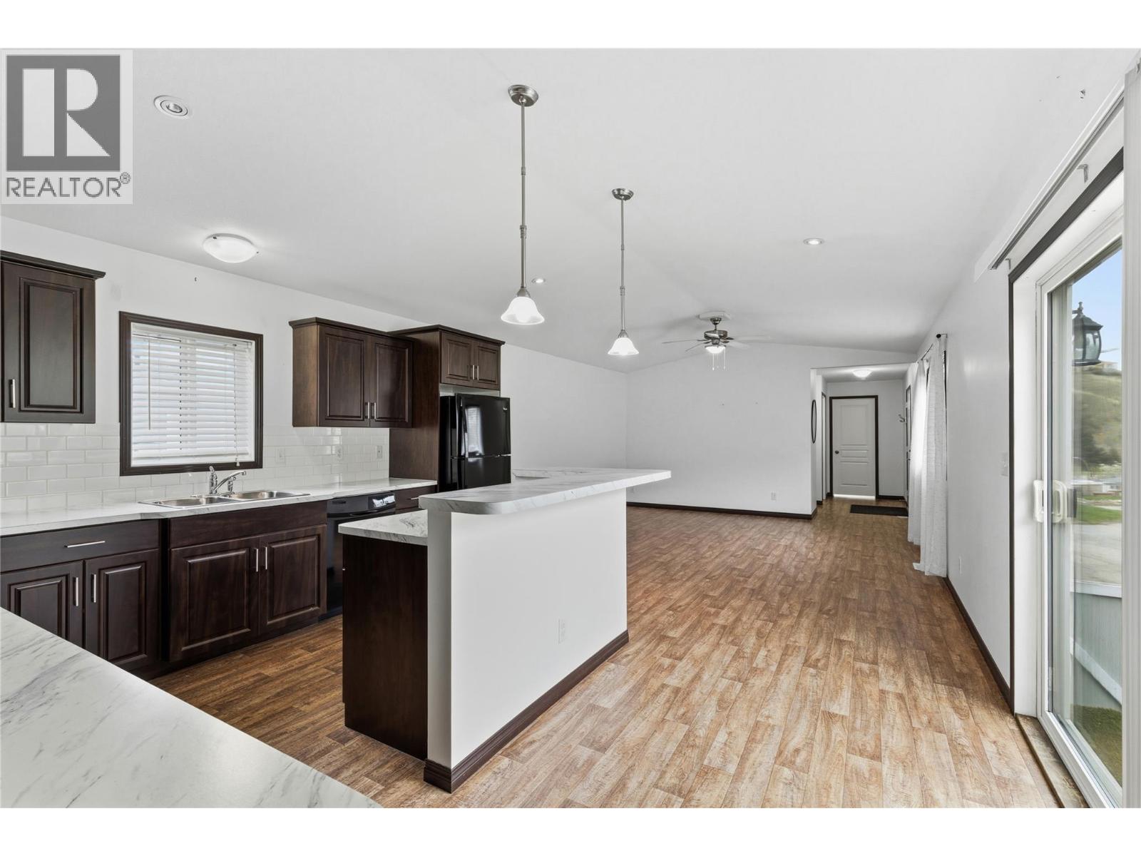 15401 Kalamalka Road Unit# 202, Coldstream, British Columbia  V1B 1Z3 - Photo 17 - 10383146