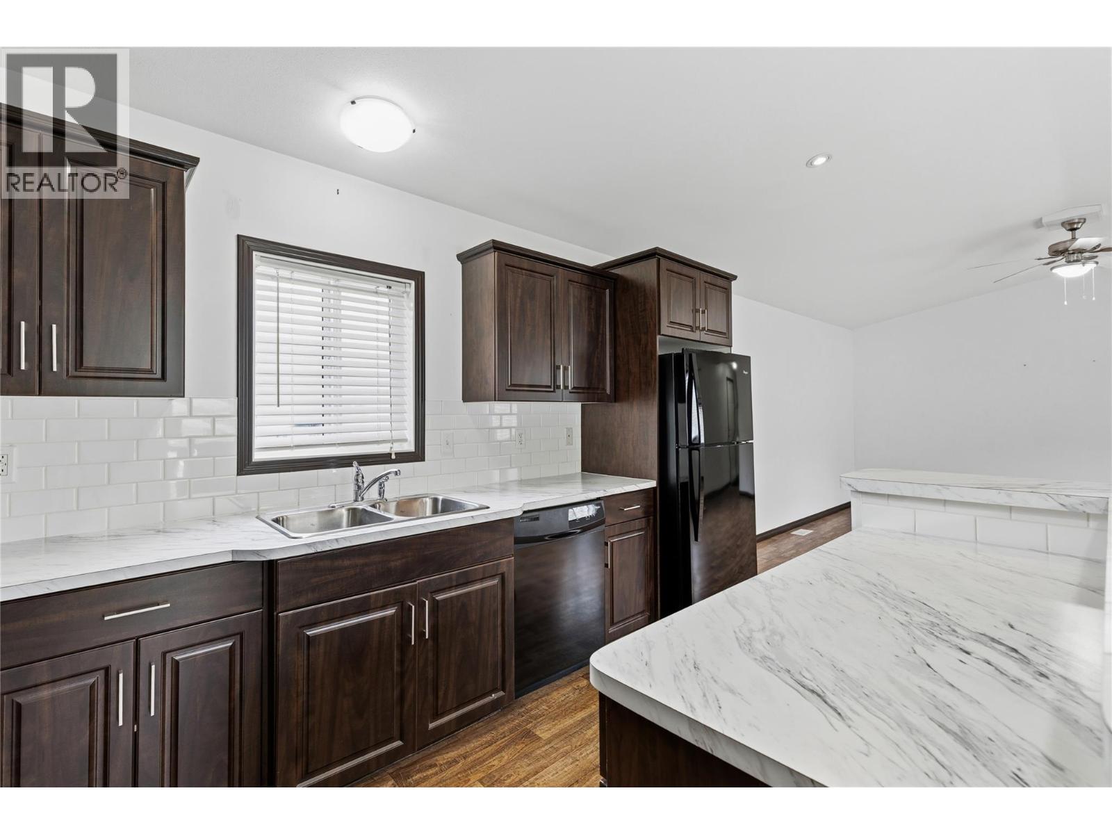 15401 Kalamalka Road Unit# 202, Coldstream, British Columbia  V1B 1Z3 - Photo 18 - 10383146