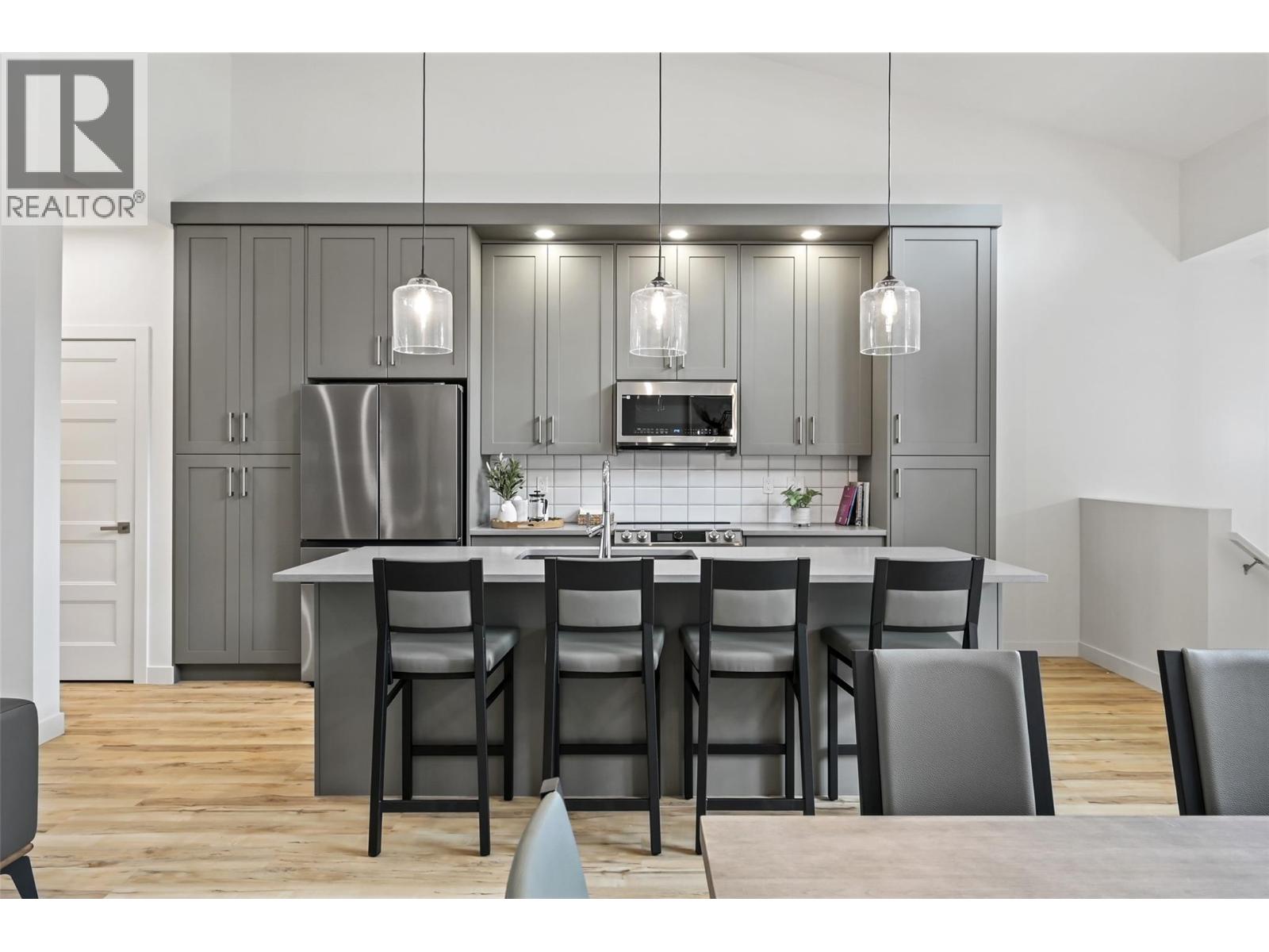 5150 Fairway Drive Unit# 22b, Fairmont Hot Springs, British Columbia  V0B 2L0 - Photo 5 - 10383812