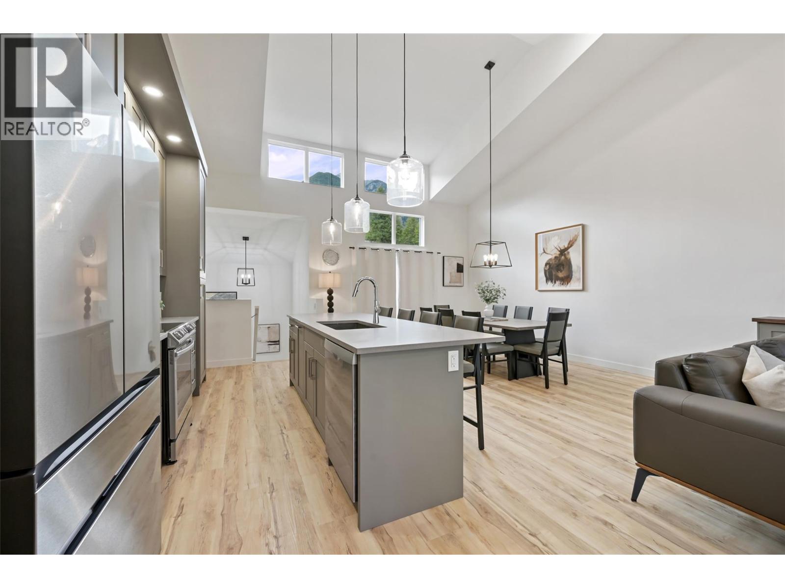 5150 Fairway Drive Unit# 22b, Fairmont Hot Springs, British Columbia  V0B 2L0 - Photo 8 - 10383812