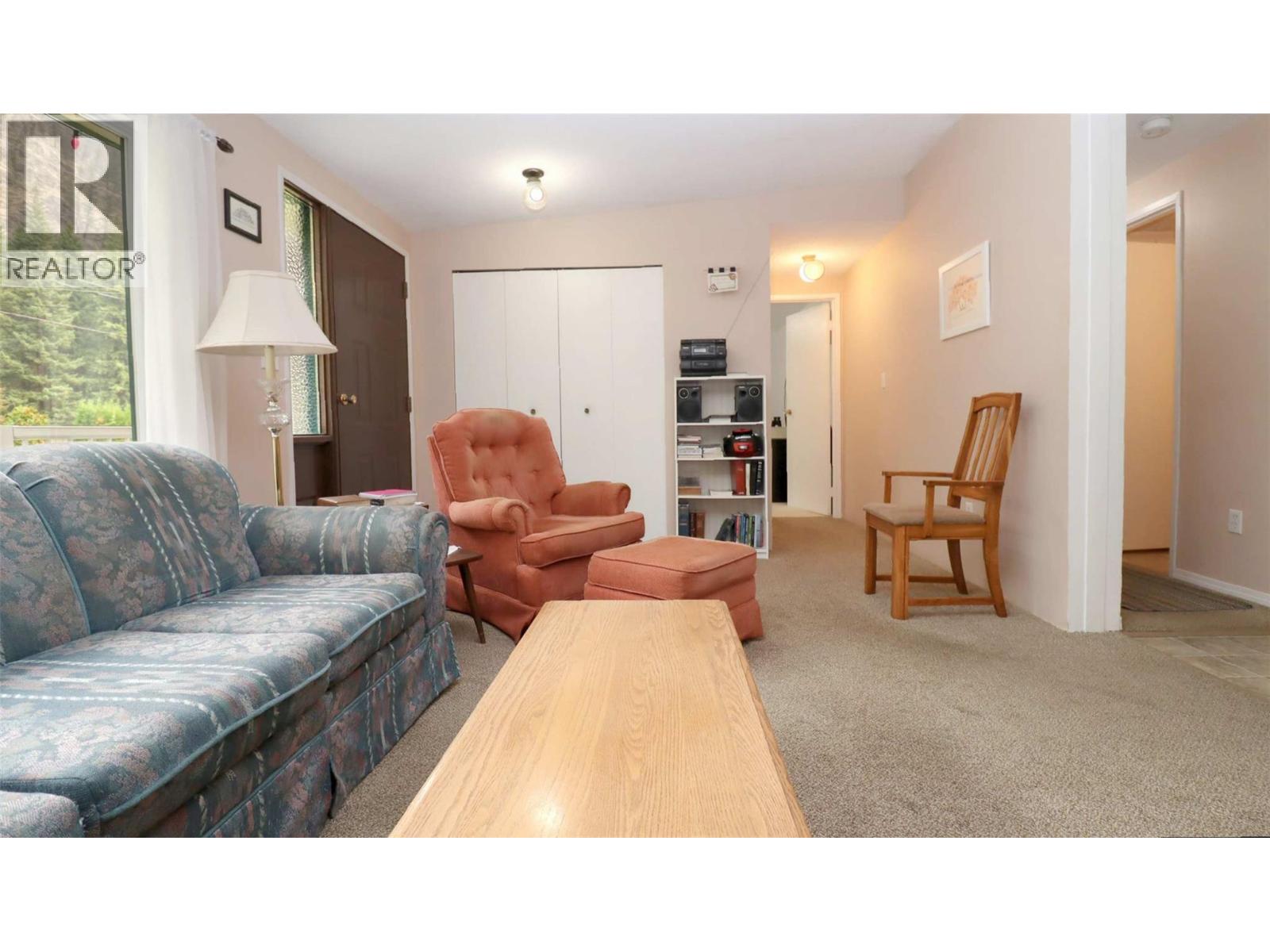 4090 Butters Road, Scotch Creek, British Columbia  V0E 1M5 - Photo 15 - 10383885