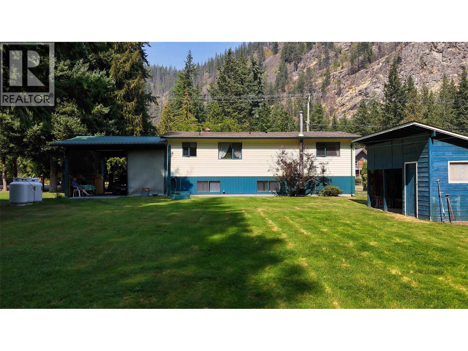 4090 Butters Road, Scotch Creek, British Columbia  V0E 1M5 - Photo 38 - 10383885