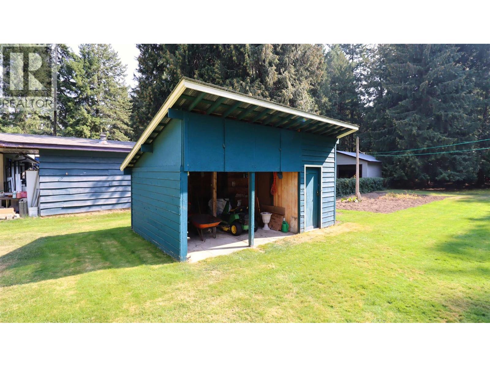 4090 Butters Road, Scotch Creek, British Columbia  V0E 1M5 - Photo 39 - 10383885