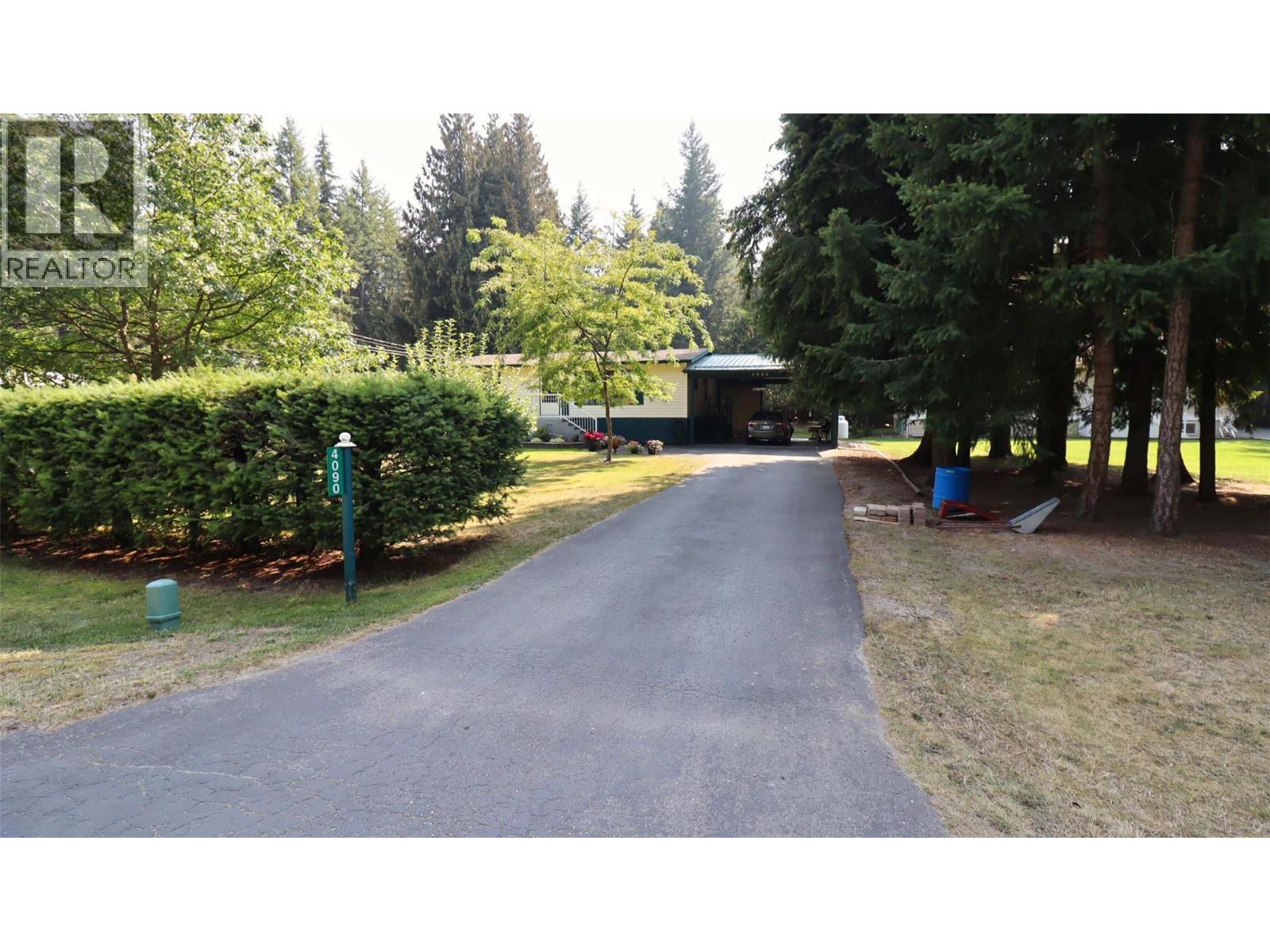 4090 Butters Road, Scotch Creek, British Columbia  V0E 1M5 - Photo 7 - 10383885