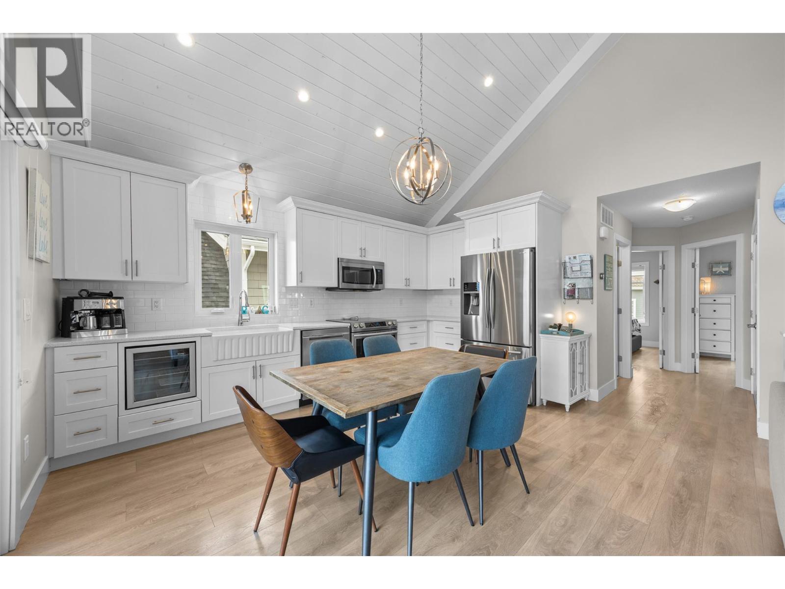 6727 Marbella Loop Unit# 371, Kelowna, British Columbia  V1Z 3R8 - Photo 5 - 10383751