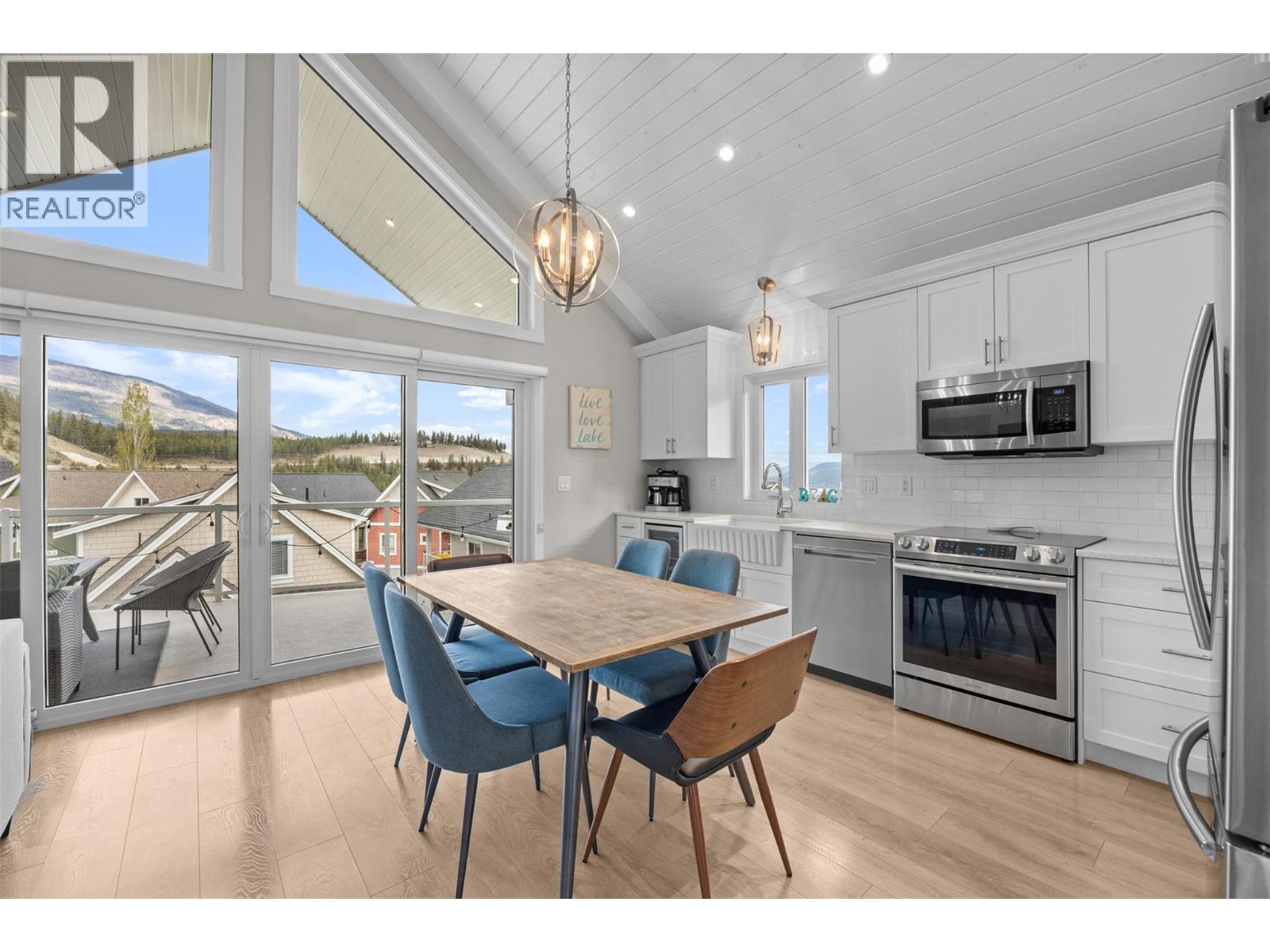 6727 Marbella Loop Unit# 371, Kelowna, British Columbia  V1Z 3R8 - Photo 6 - 10383751