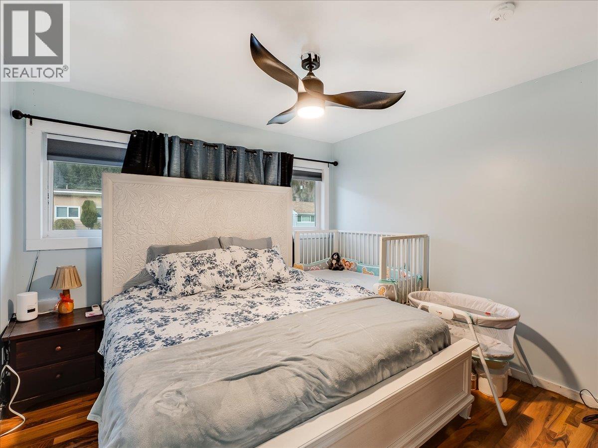 3330 Dahlia Crescent, Trail, British Columbia  V1R 2X9 - Photo 27 - 10383739