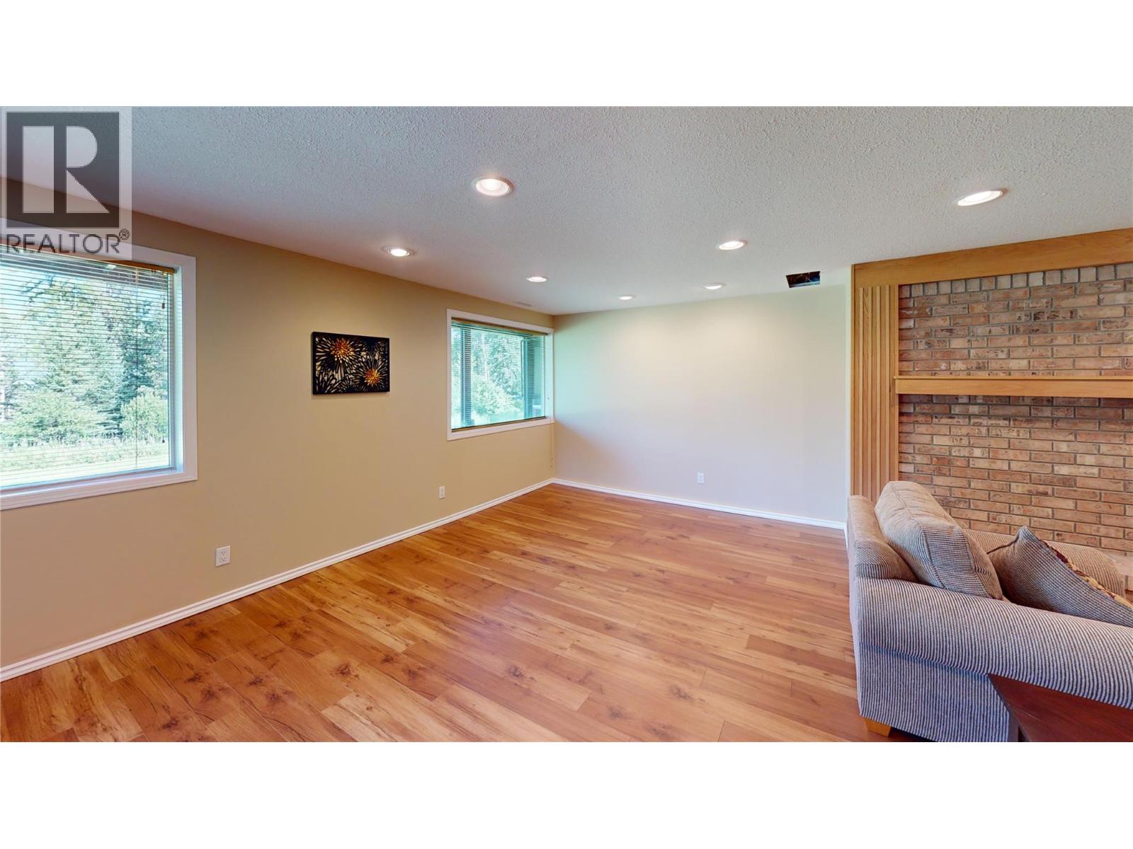 105 Castle Mountain Road, Fernie, British Columbia  V0B 1M4 - Photo 37 - 10383475