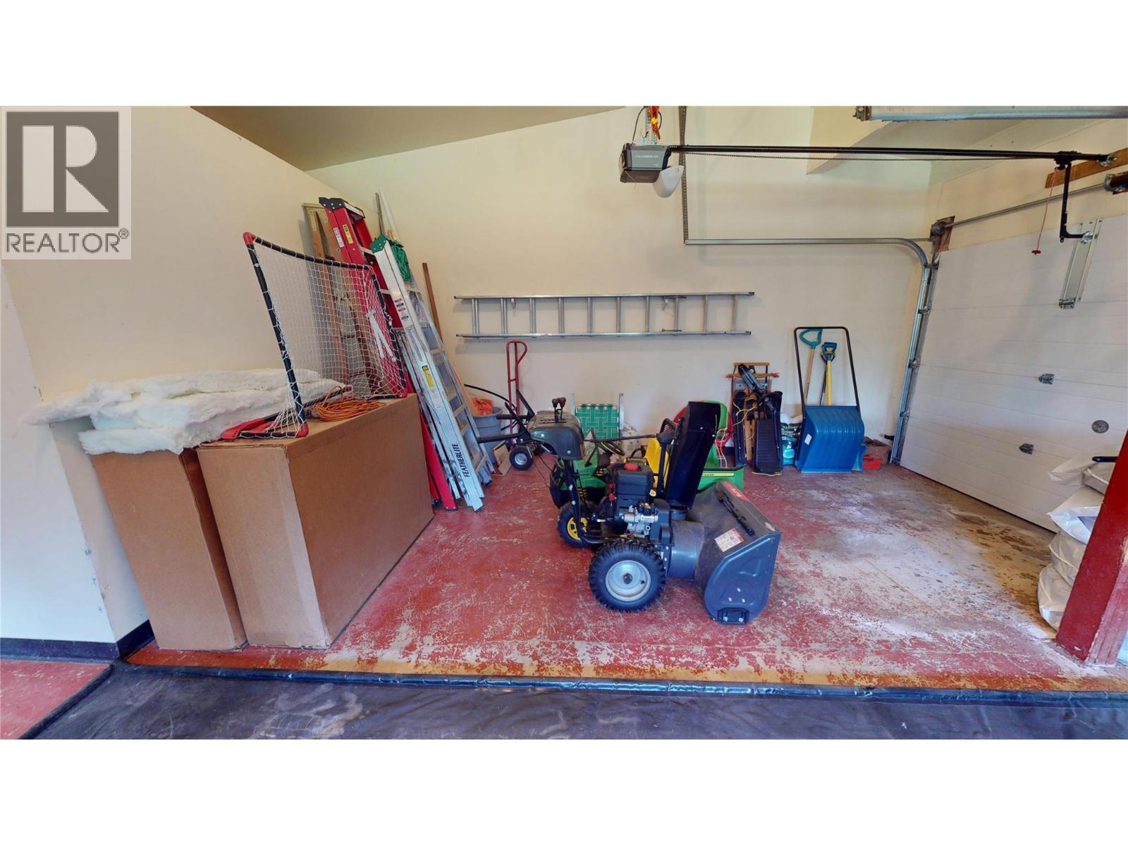 105 Castle Mountain Road, Fernie, British Columbia  V0B 1M4 - Photo 51 - 10383475