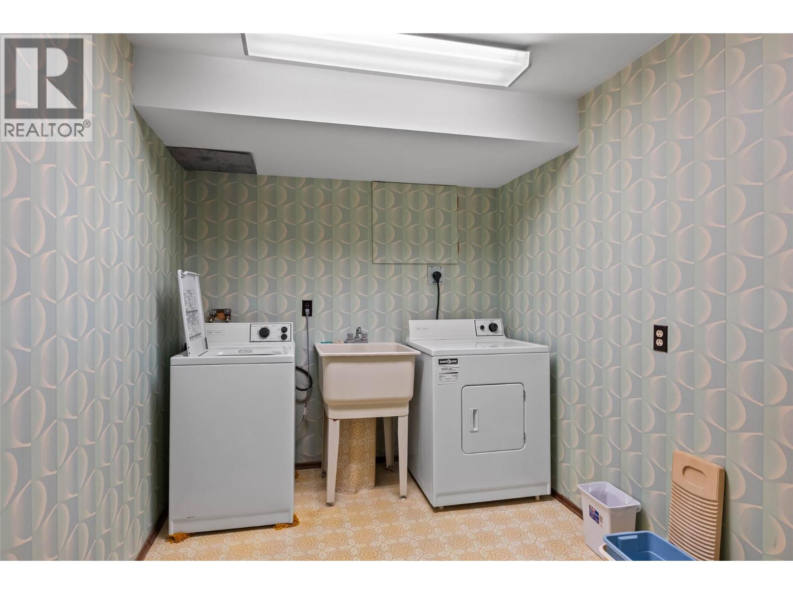 178 Waddington Drive, Kamloops, British Columbia  V2E 1M4 - Photo 25 - 10383882