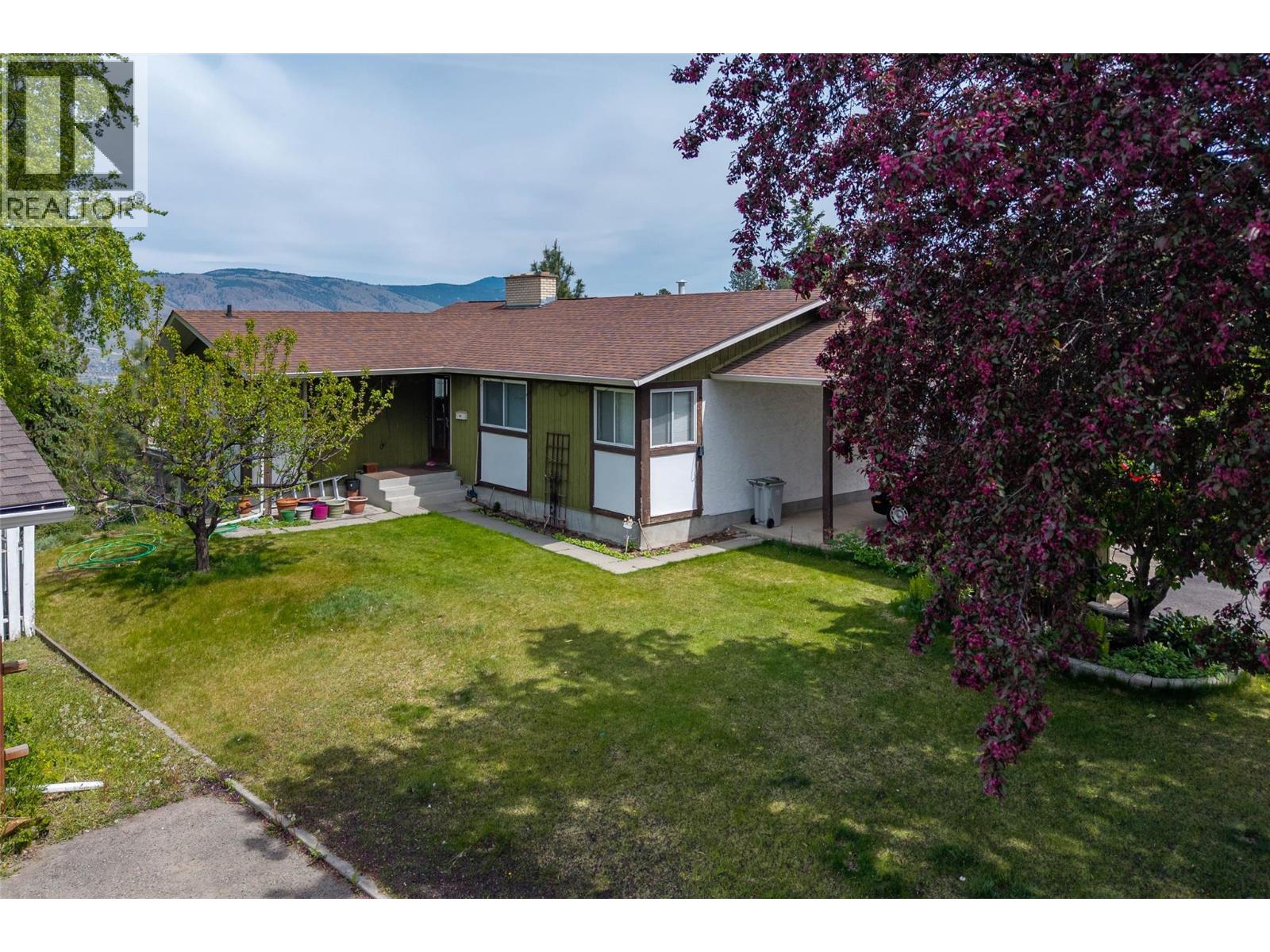 178 Waddington Drive, Kamloops, British Columbia  V2E 1M4 - Photo 4 - 10383882