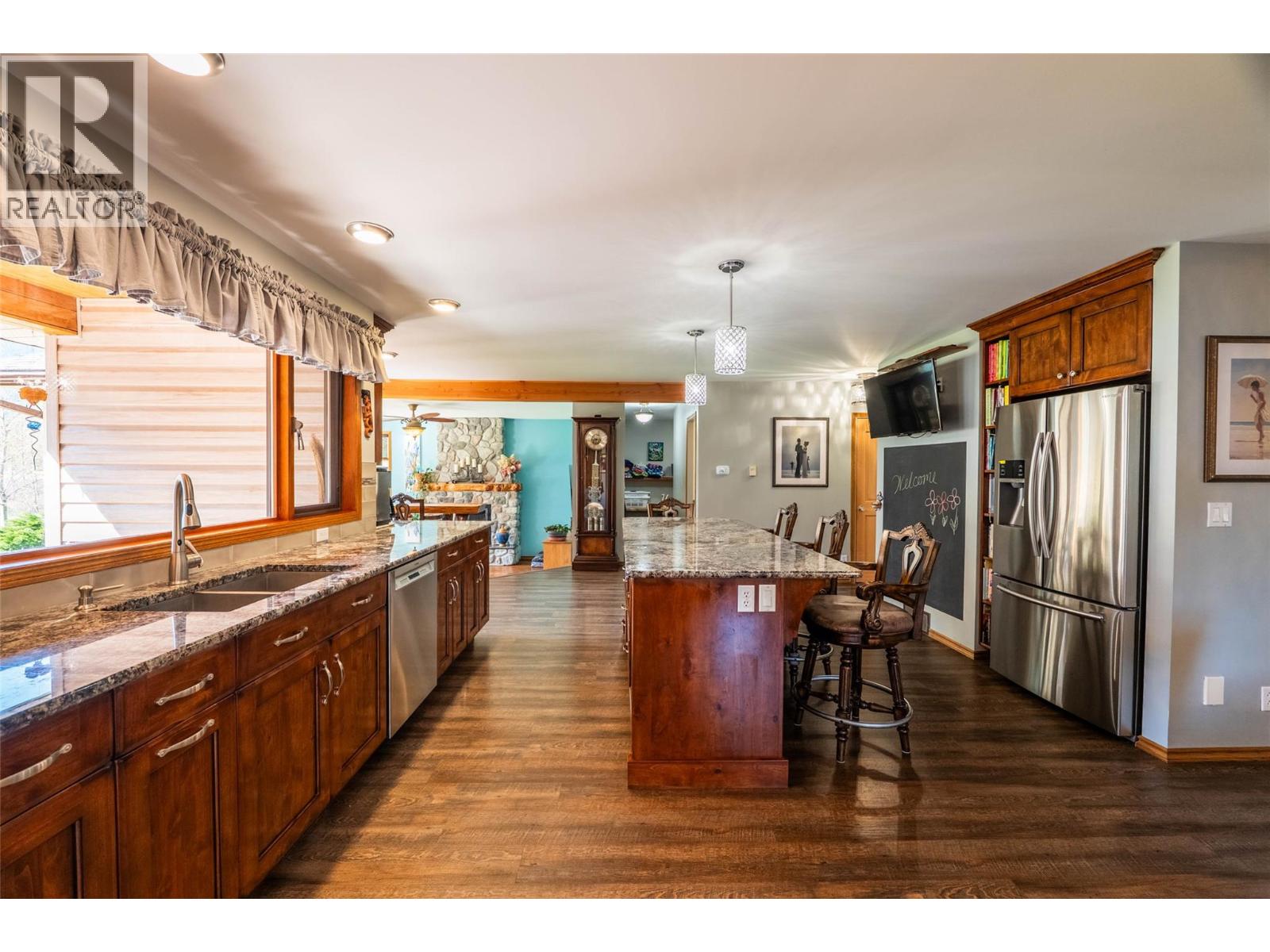 6158 Redfish Road, Nelson, British Columbia  V1L 6M9 - Photo 14 - 10383770