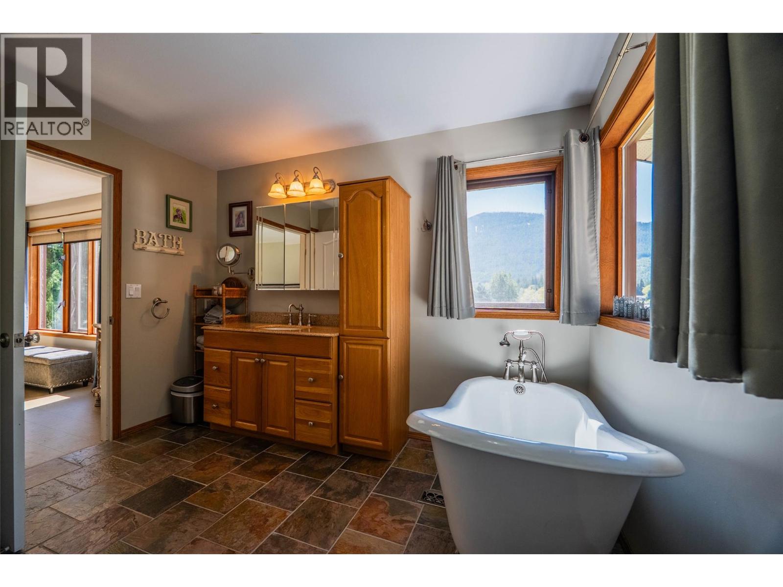 6158 Redfish Road, Nelson, British Columbia  V1L 6M9 - Photo 26 - 10383770