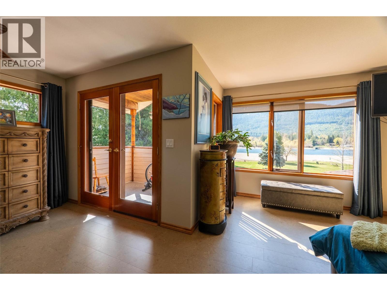 6158 Redfish Road, Nelson, British Columbia  V1L 6M9 - Photo 28 - 10383770