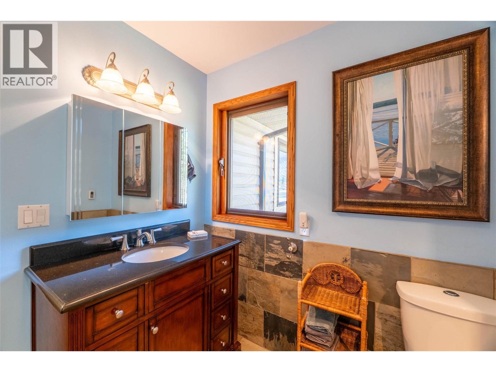 6158 Redfish Road, Nelson, British Columbia  V1L 6M9 - Photo 35 - 10383770