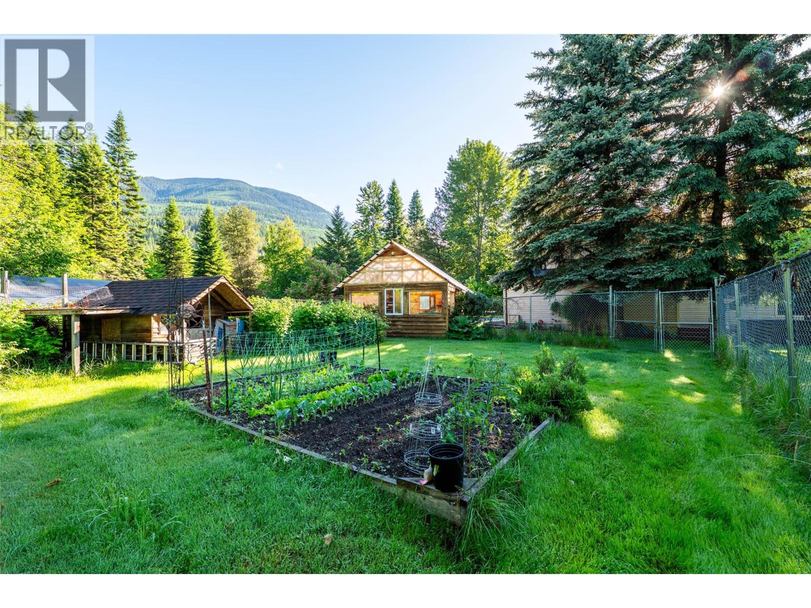 6158 Redfish Road, Nelson, British Columbia  V1L 6M9 - Photo 68 - 10383770