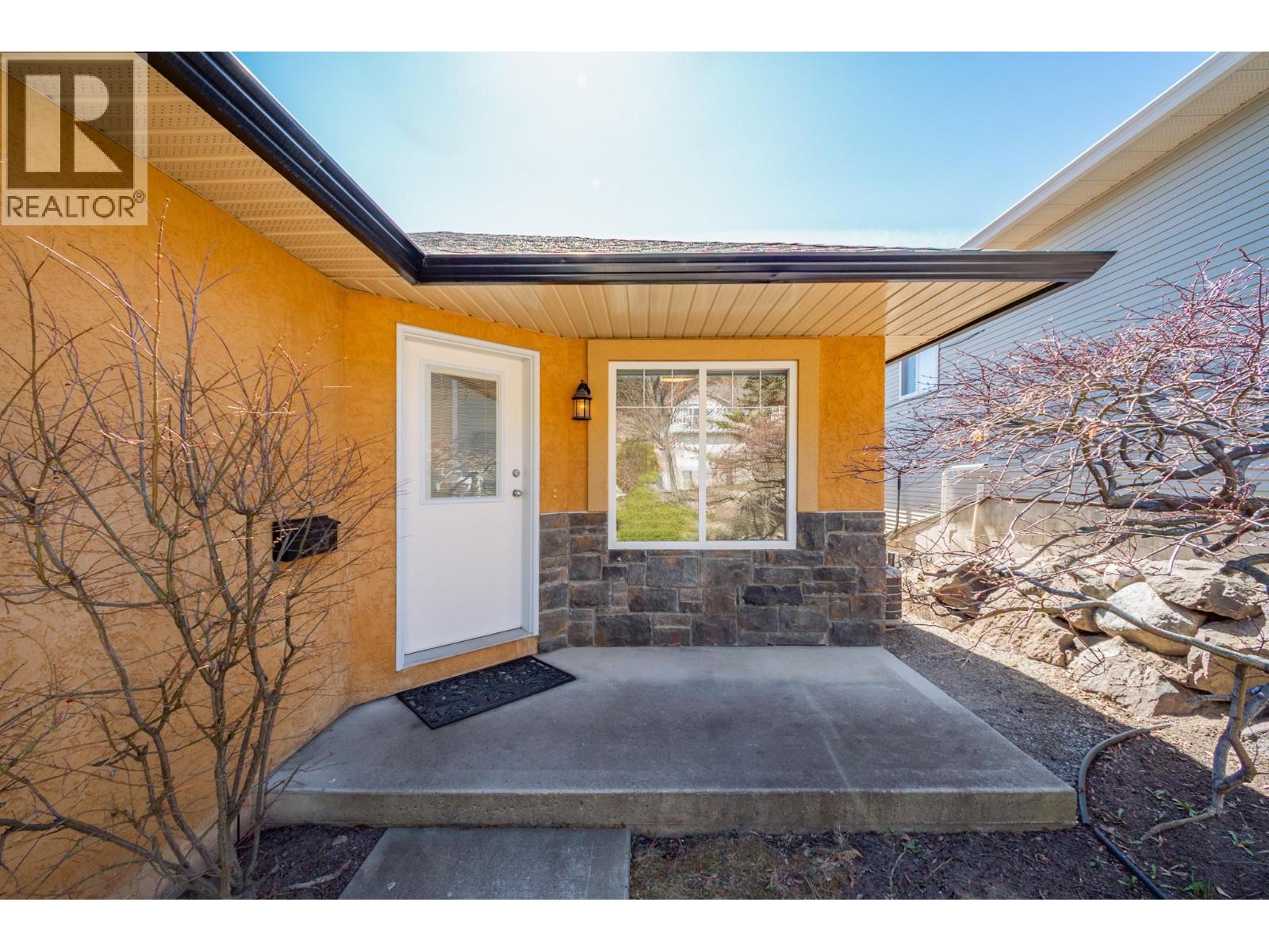 2317 Shannon Heights Place, West Kelowna, British Columbia  V4T 2V2 - Photo 3 - 10383372
