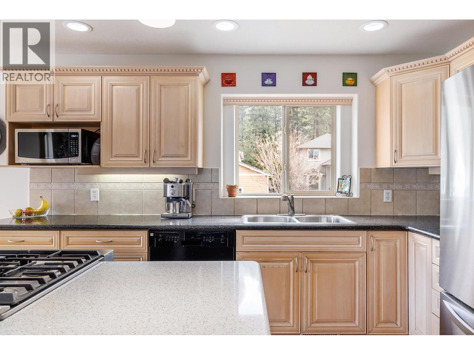 2212 Chilcotin Crescent, Kelowna, British Columbia  v1v 2m8 - Photo 10 - 10382518