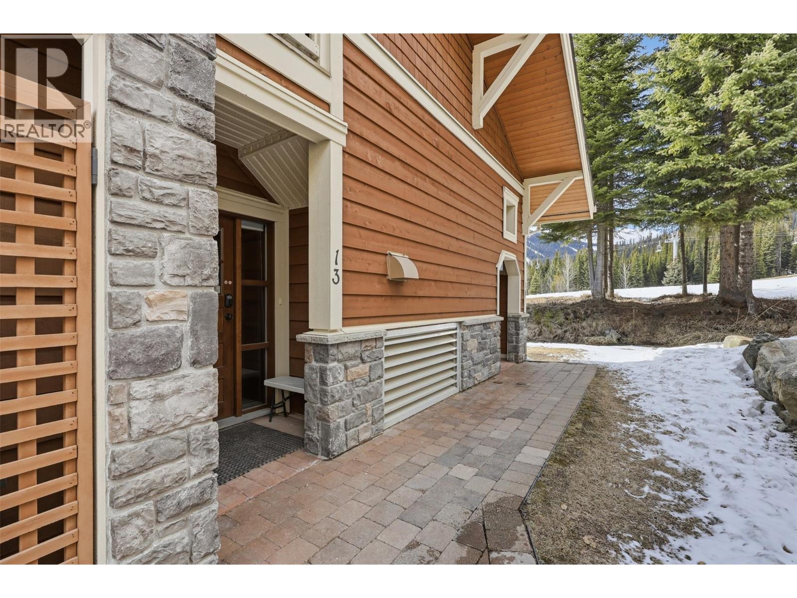 5005 Valley Drive Unit# 13, Sun Peaks, British Columbia  V0E 5N0 - Photo 2 - 10383822