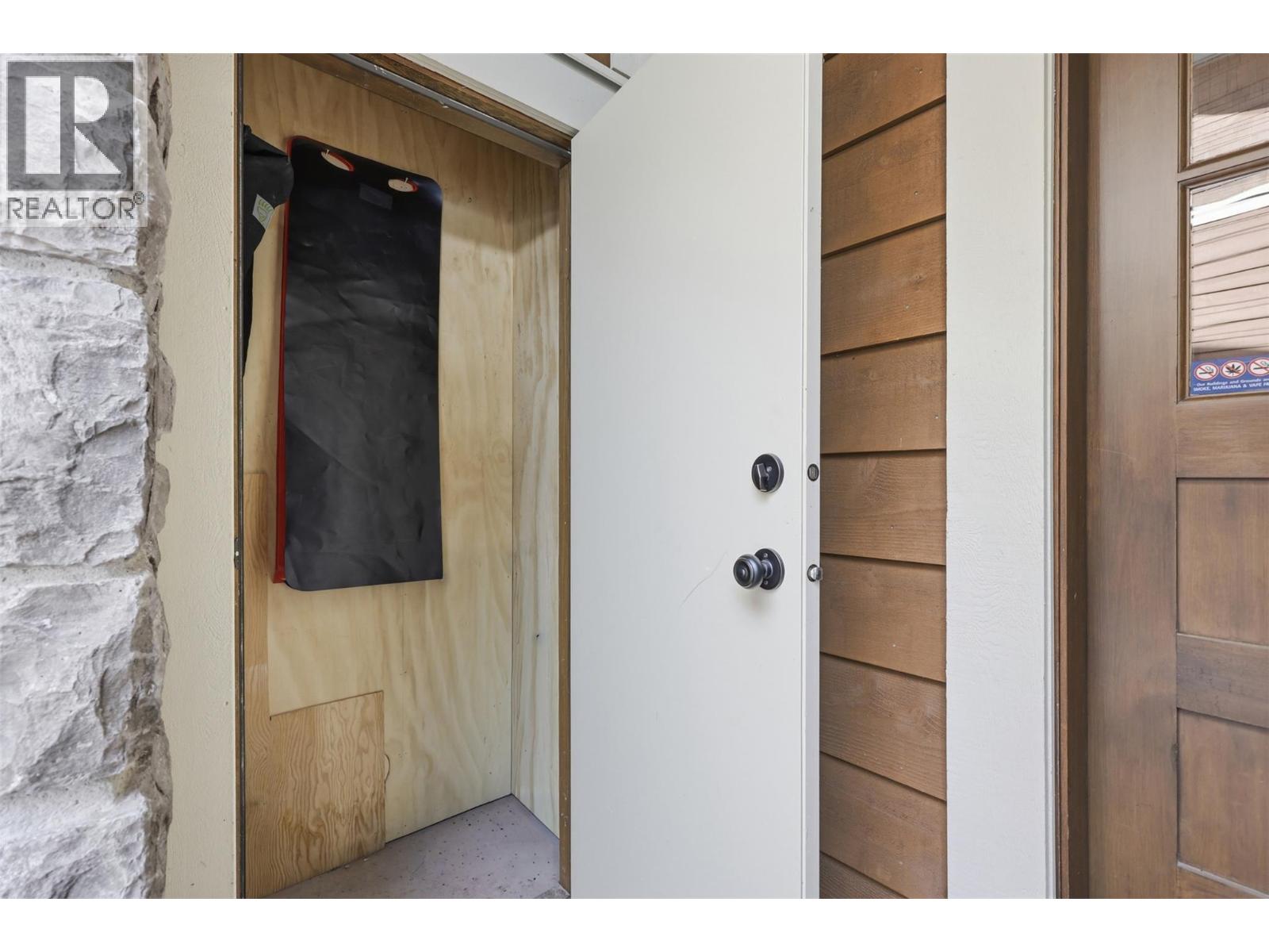 5005 Valley Drive Unit# 13, Sun Peaks, British Columbia  V0E 5N0 - Photo 4 - 10383822