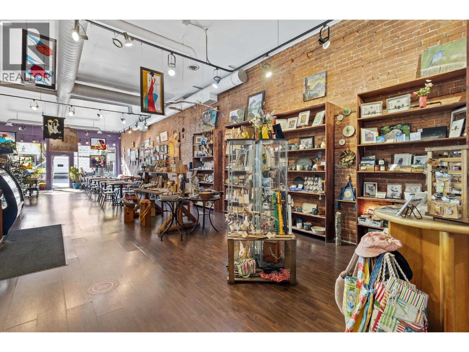 246 Victoria Street, Kamloops, British Columbia  V2C 2A2 - Photo 13 - 10383551