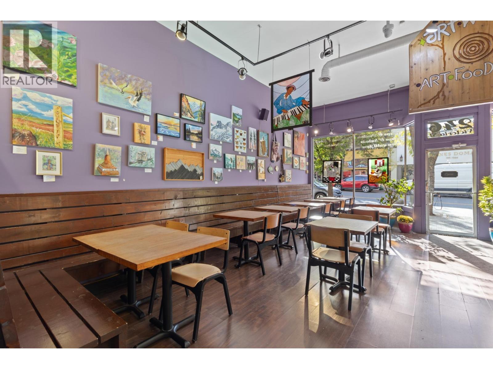 246 Victoria Street, Kamloops, British Columbia  V2C 2A2 - Photo 4 - 10383551