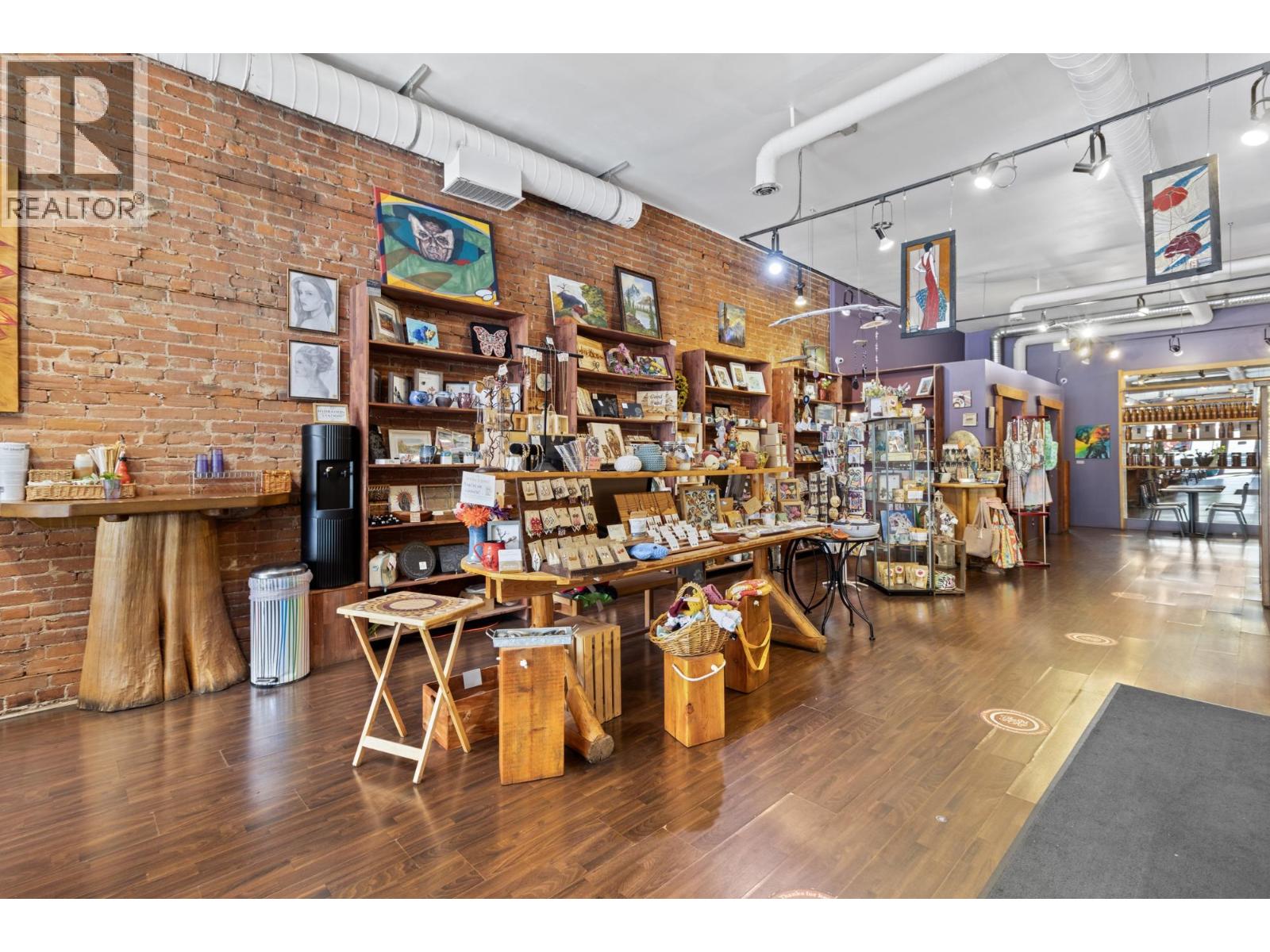 246 Victoria Street, Kamloops, British Columbia  V2C 2A2 - Photo 9 - 10383551