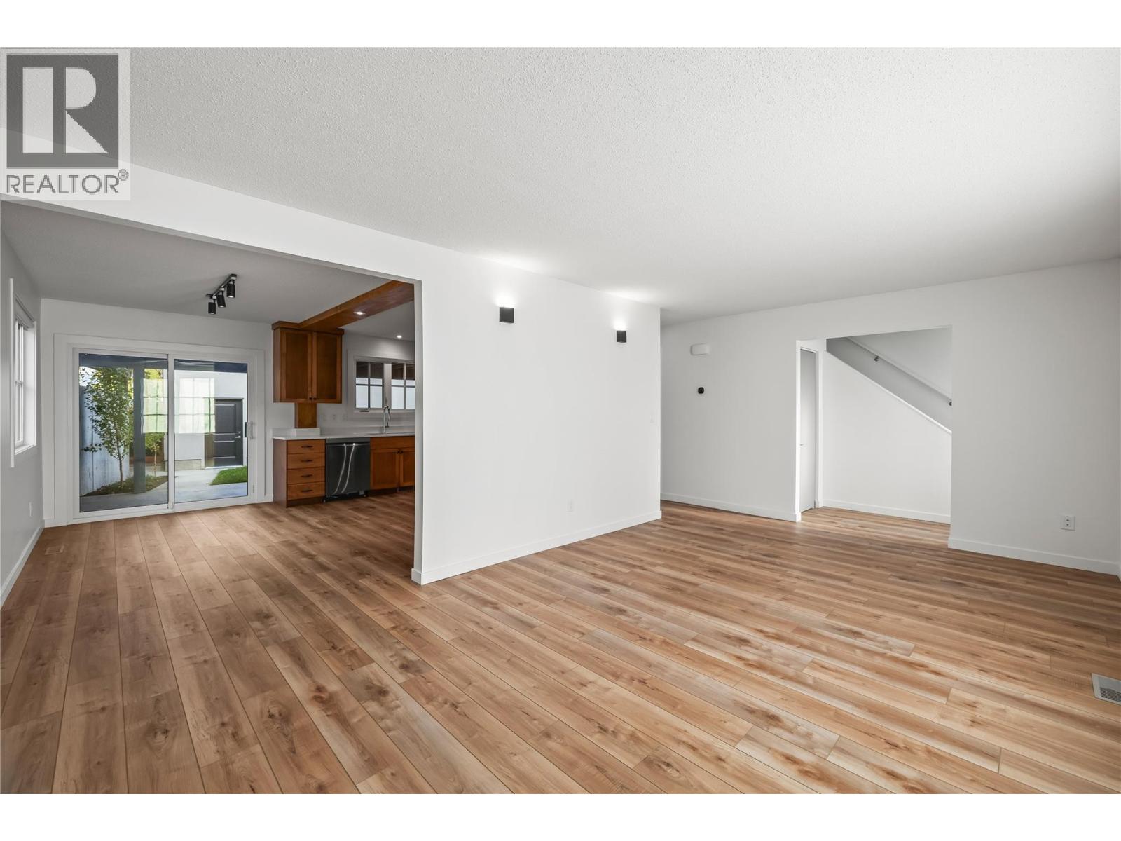 2957 Conlin Court Unit# 3, Kelowna, British Columbia  V1Y 7S7 - Photo 13 - 10383474