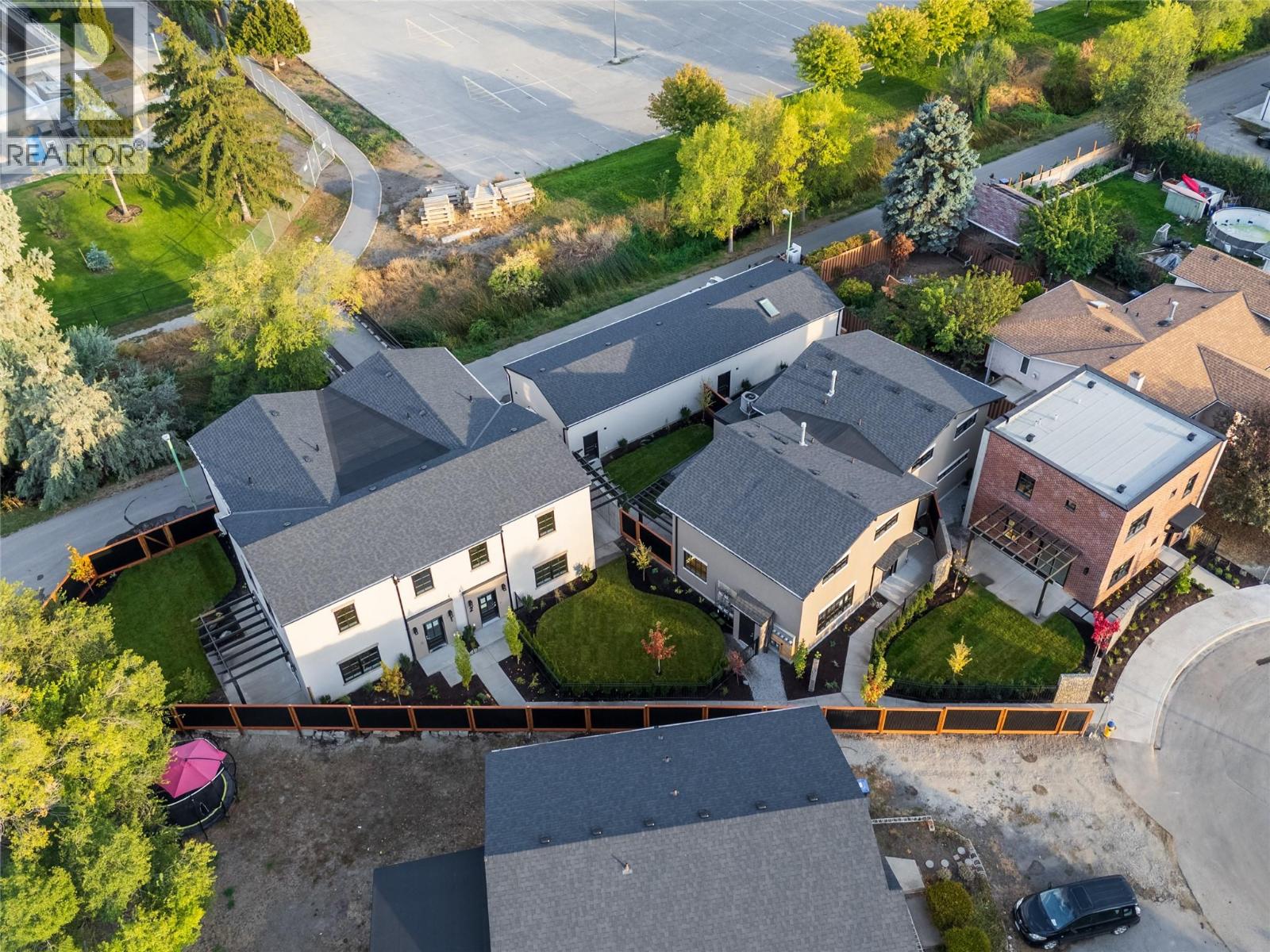 2957 Conlin Court Unit# 3, Kelowna, British Columbia  V1Y 7S7 - Photo 44 - 10383474